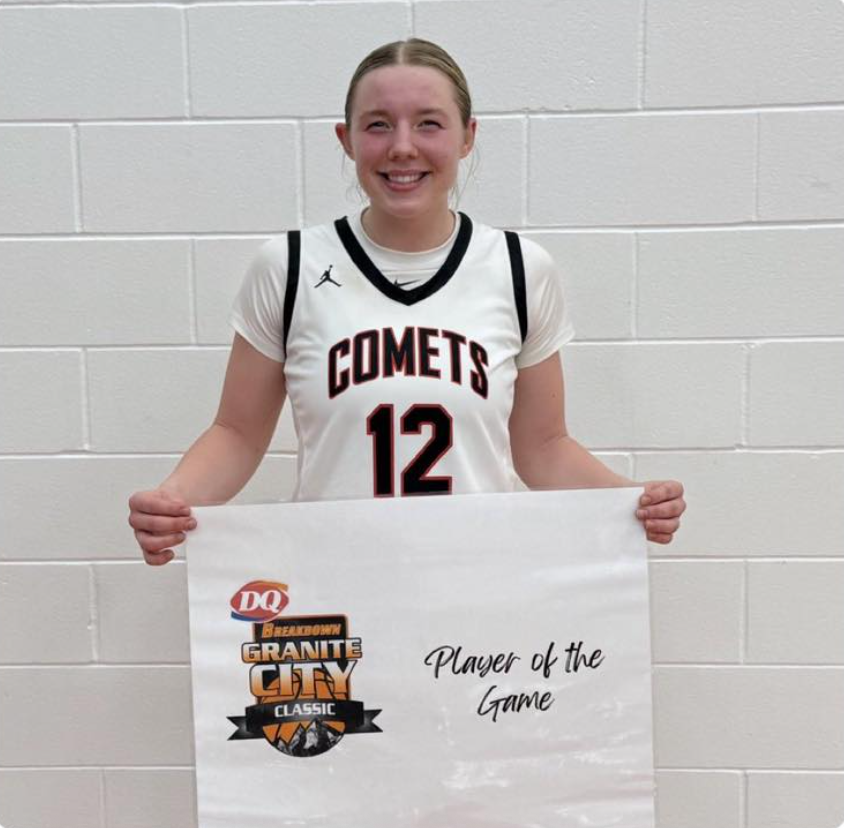 Knutson Earns 1000th Rebound and Player of the Game at Granite City Classic