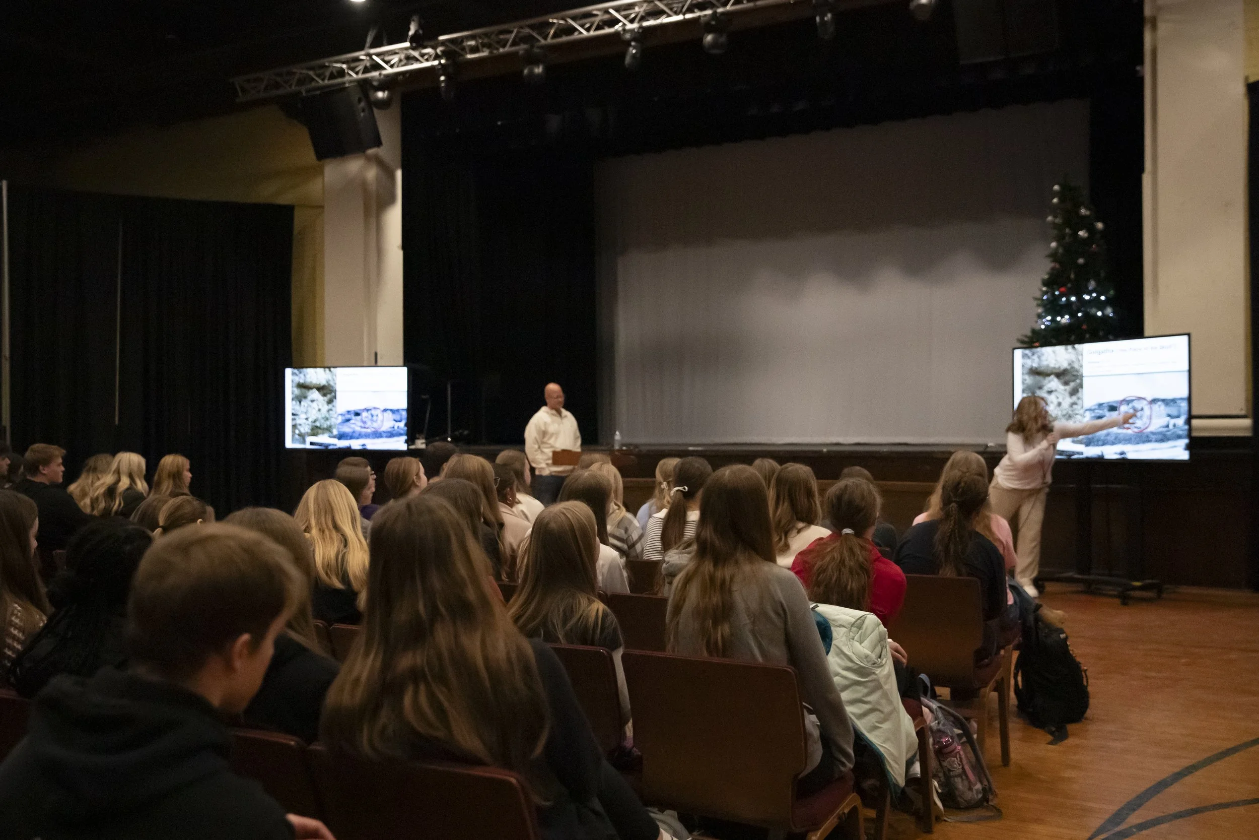 Dave and Michele Foss Make Bible Come Alive in Recounting Trip to Israel