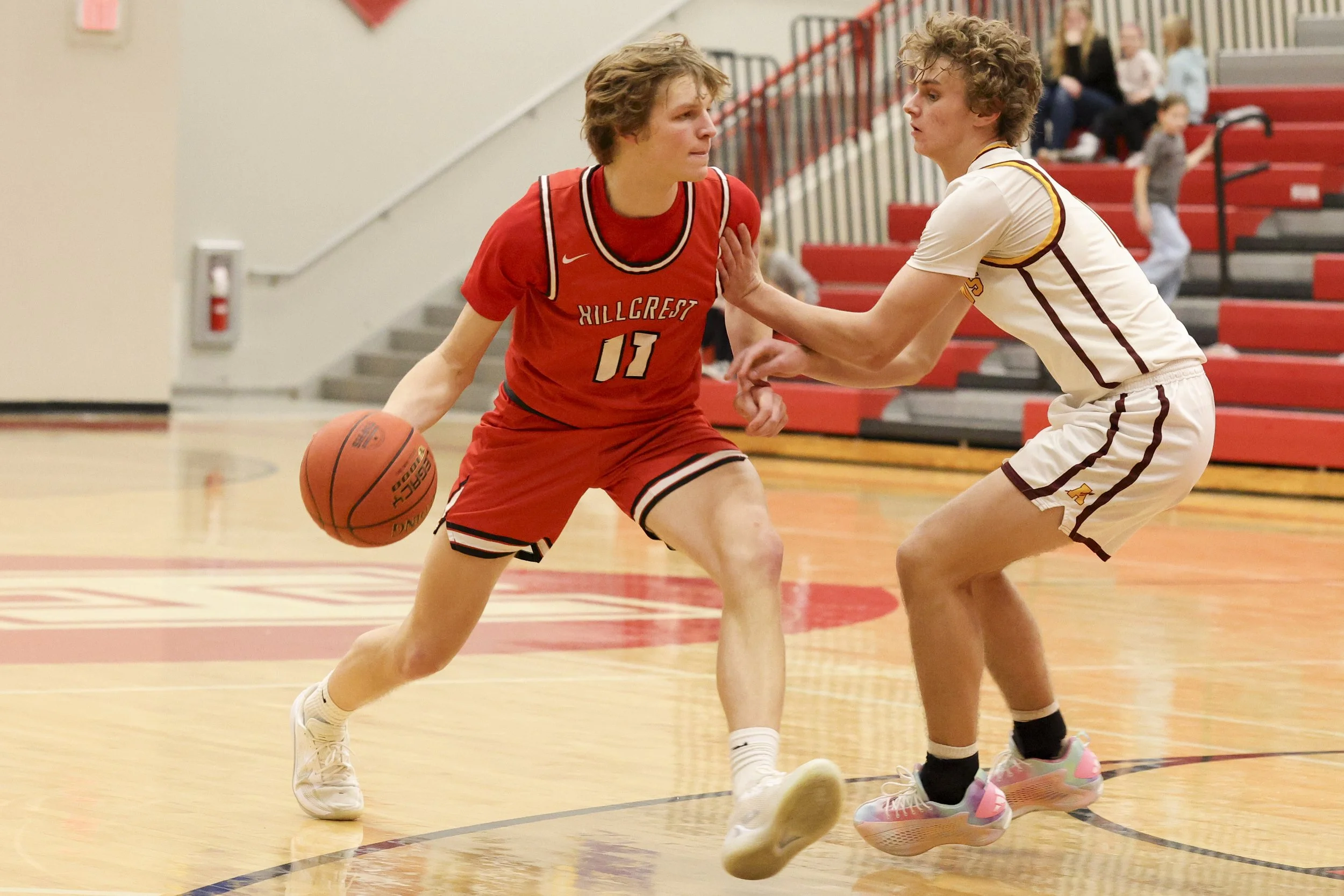 Nash Pours in 39 in Big Road Win To Close the Season