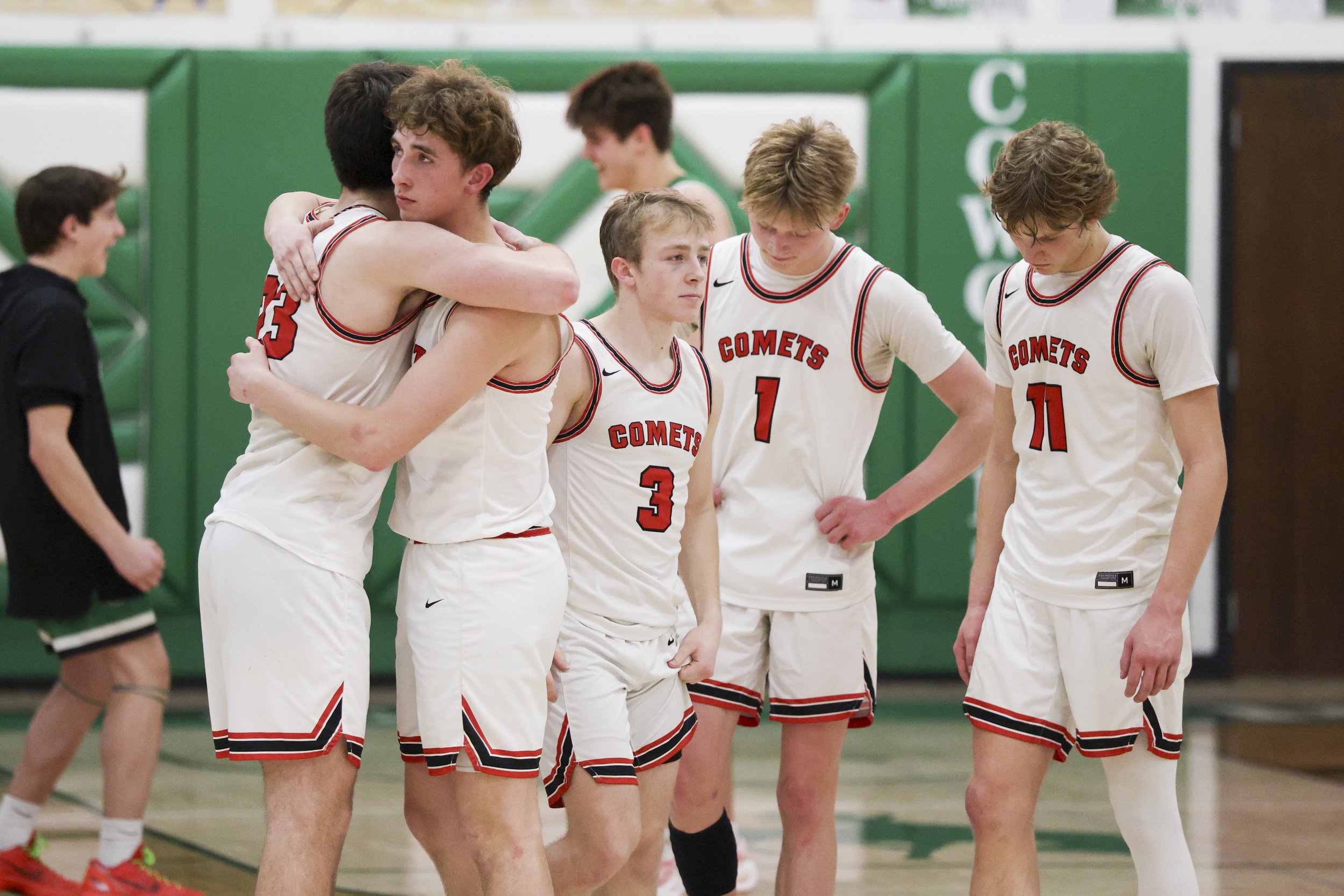 Comets’ Remarkable Run Ends, But Legacy of Senior Class Shines Bright