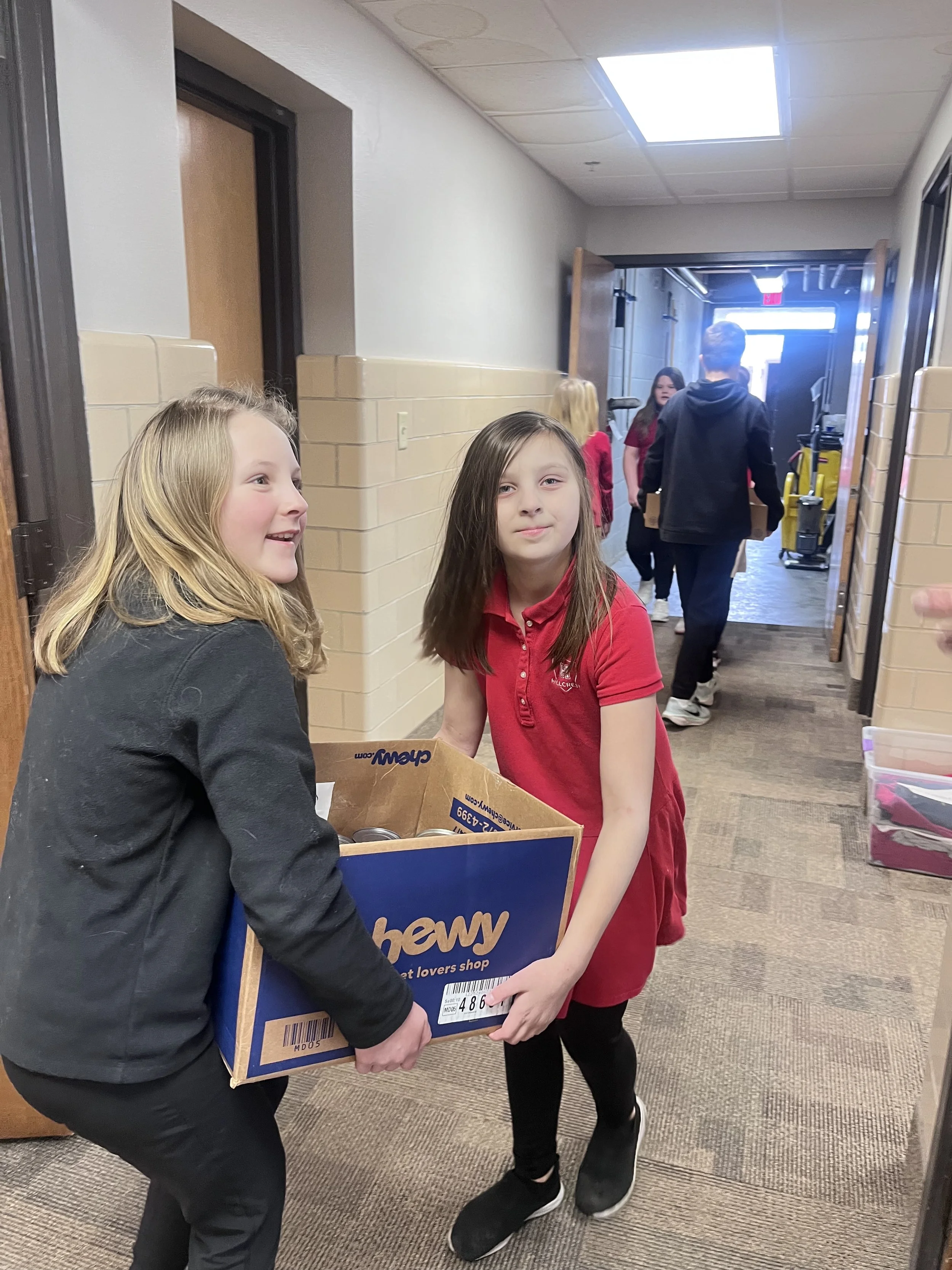 Little Hands, Big Generosity: Hillcrest Lower School Collects Over 1,250 Pounds of Food