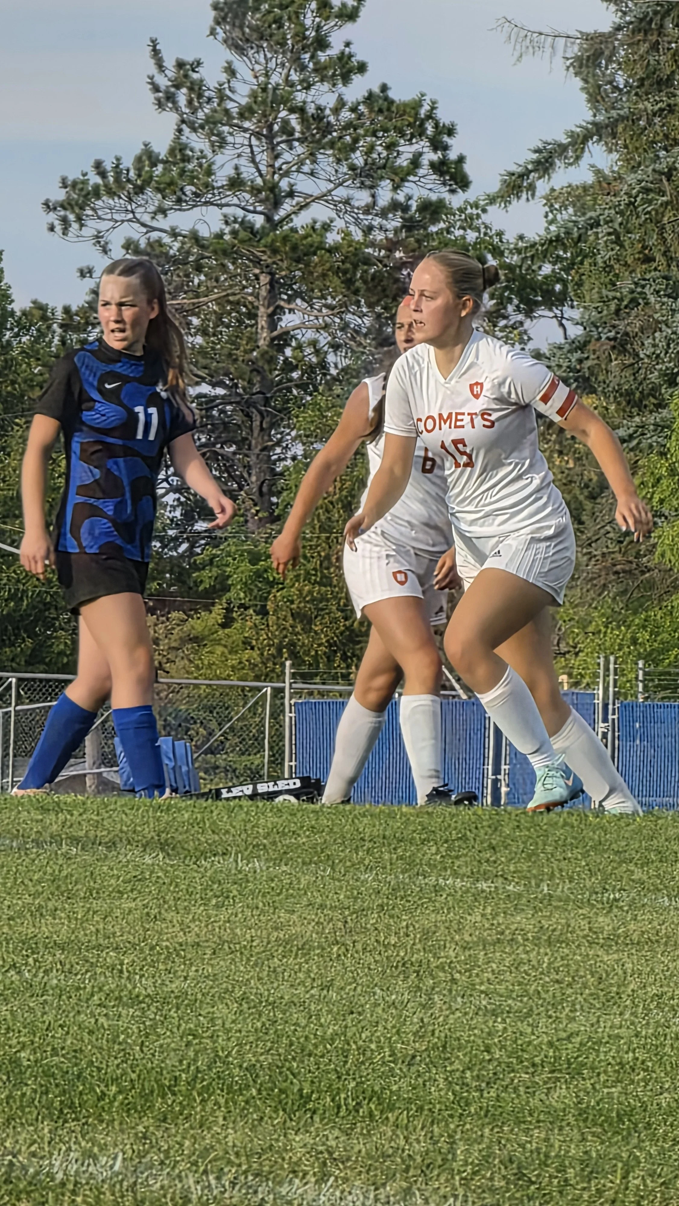Comets Stay on the Attack in 6-3 Win at Walker