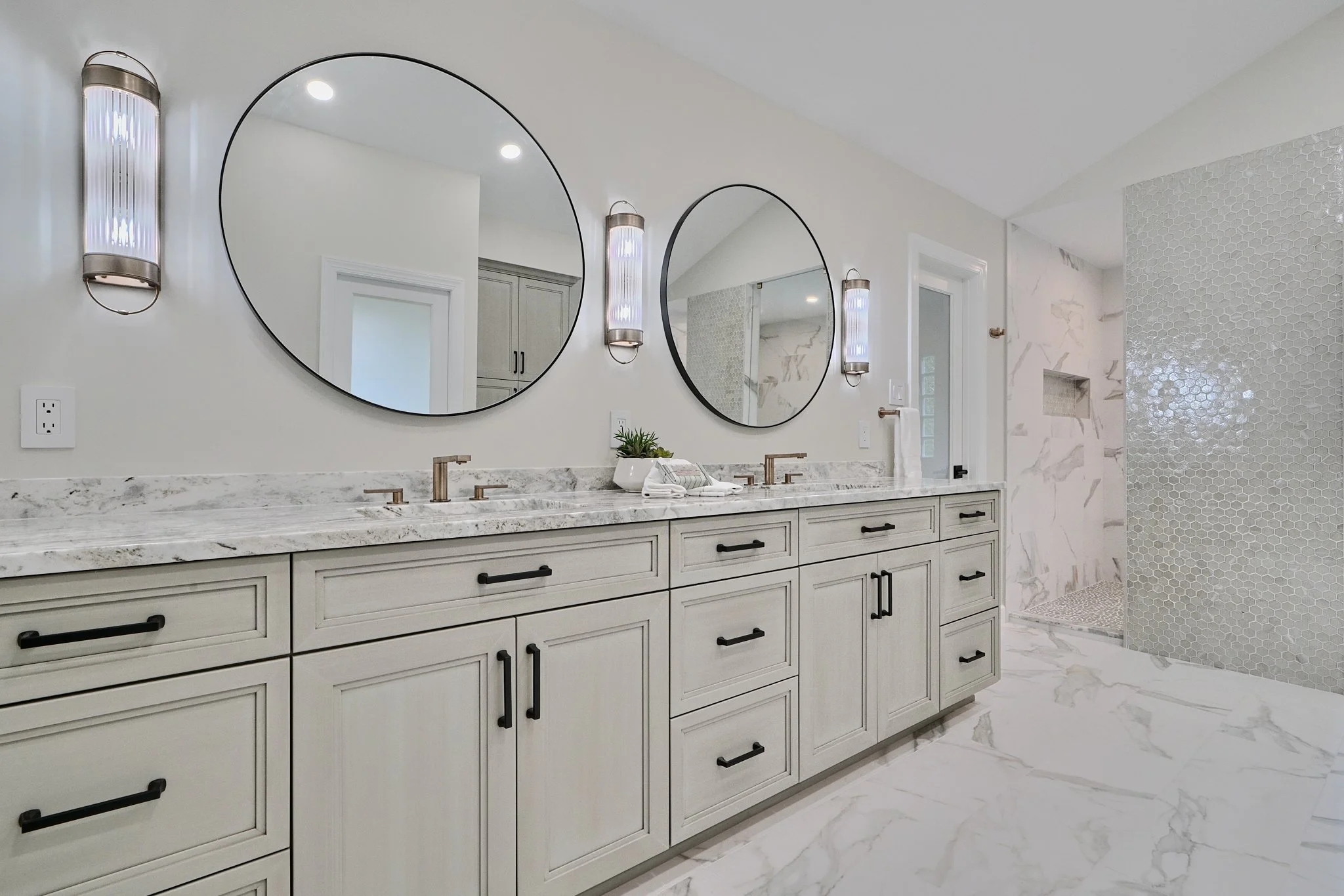 14333 Fox Creek Ct Bathroom (2).jpg