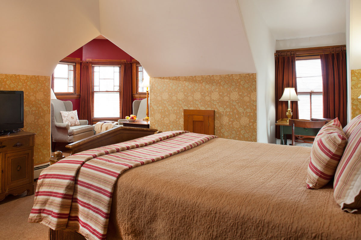 Van Ness Room, Rm 302, Lang House on Main Street