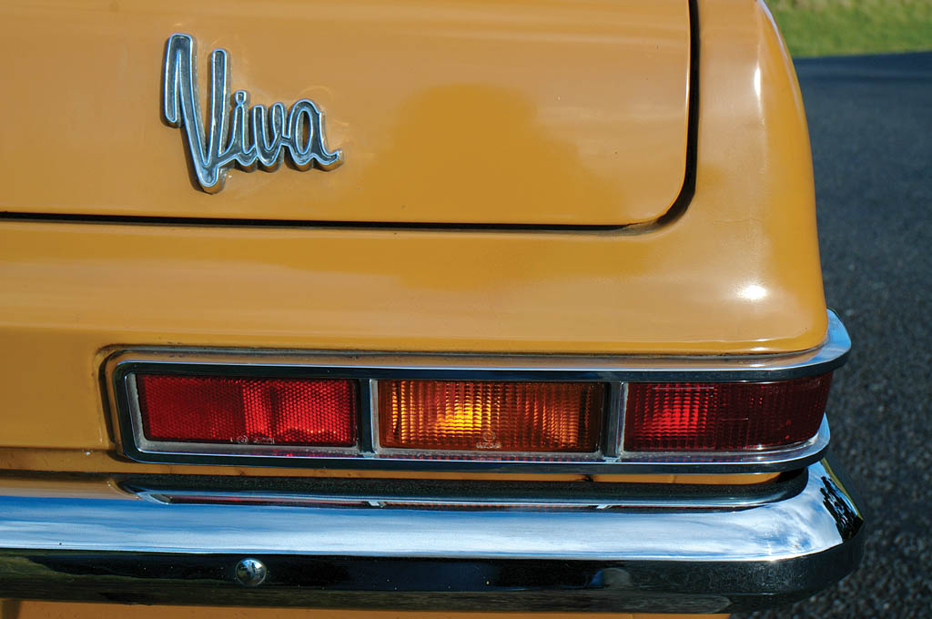 Vauxhall-Viva-1300-CC215-ext-det1.jpg