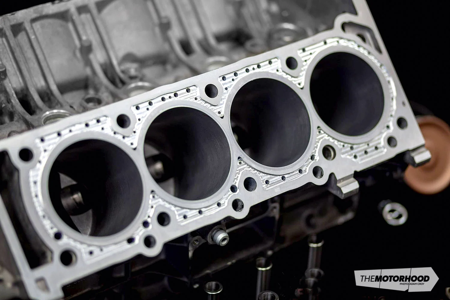 A comprehensive guide to the LS engine family — The Motorhood