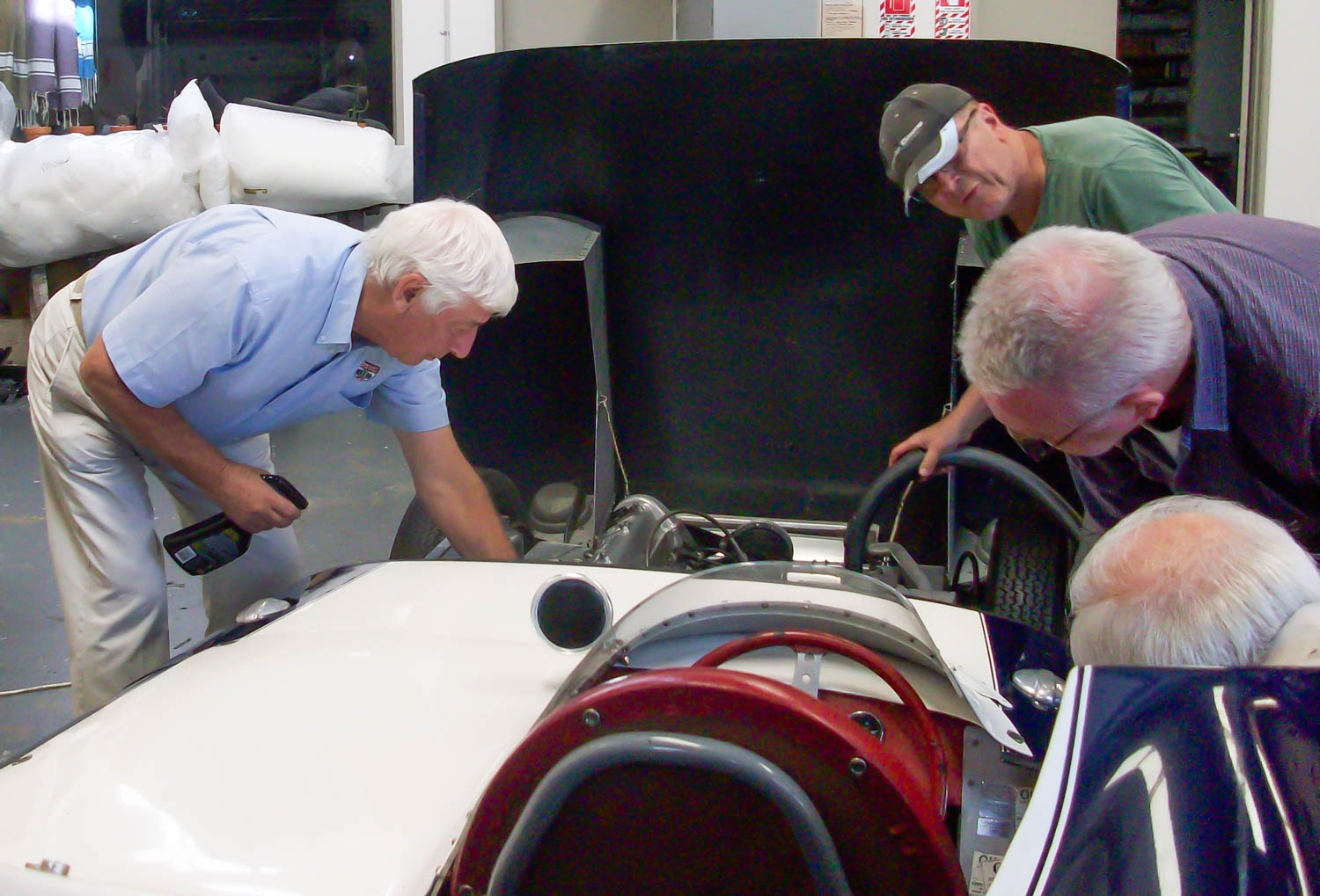 Howden (left) helps out as we polish&nbsp;up his Lotus XI for our photo&nbsp;shoot