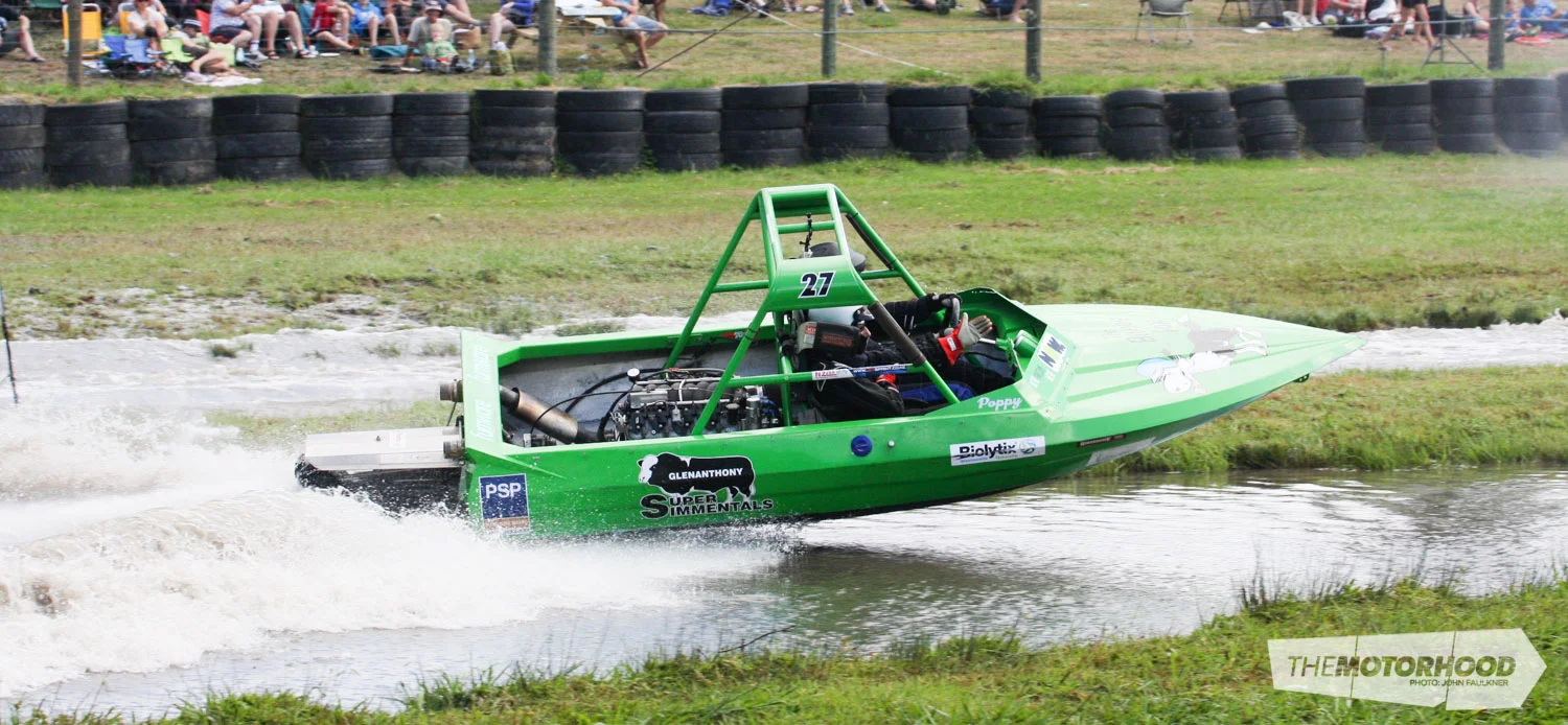 Methanol madness overpowered sprint boats hit Hastings — The Motorhood