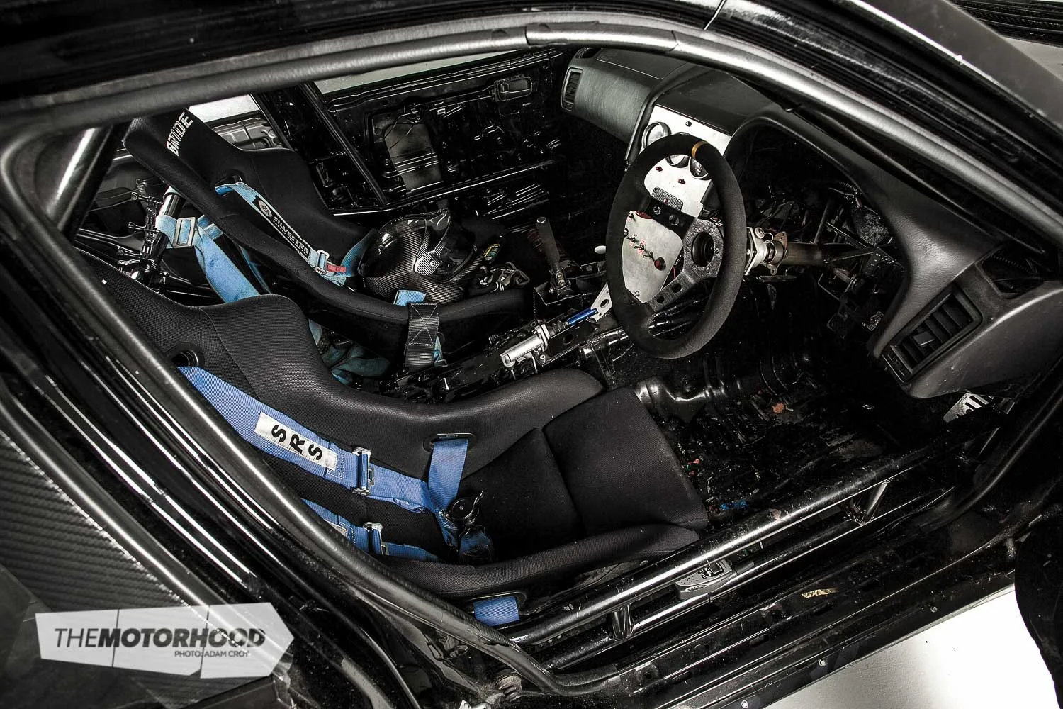 Inside it’s a workhorse through and through. Darren will upgrade the seats and harness to FIA-spec equipment before Australia due to its differing regulations. He was one of the first drivers to begin wearing a HANS device 