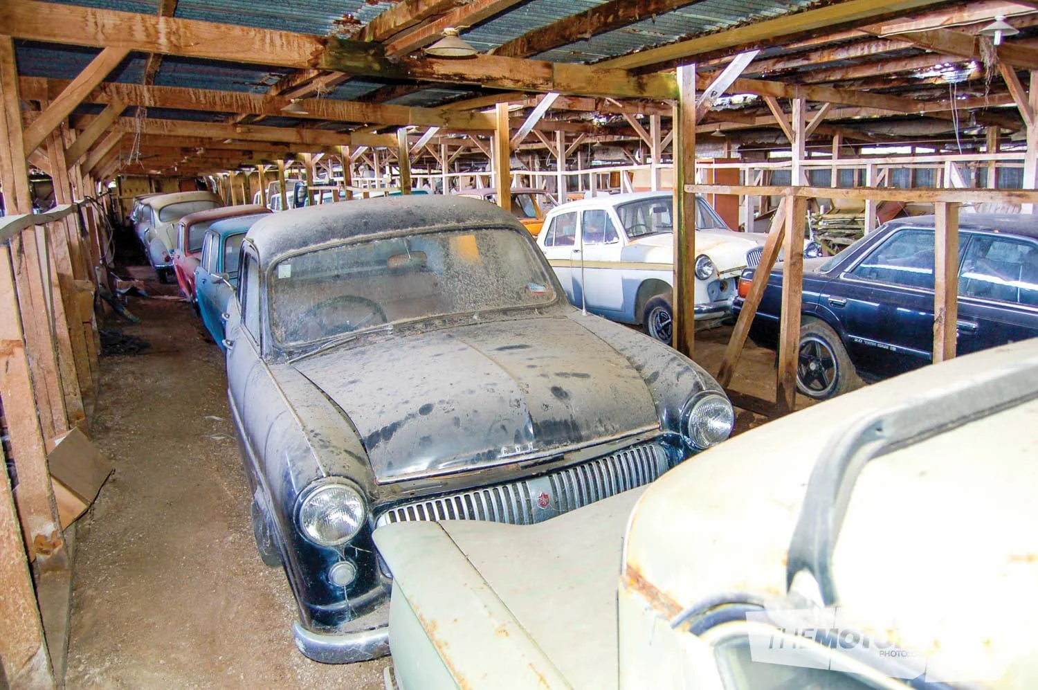 The Collectors: 200 dusty classic cars found in a barn — The Motorhood