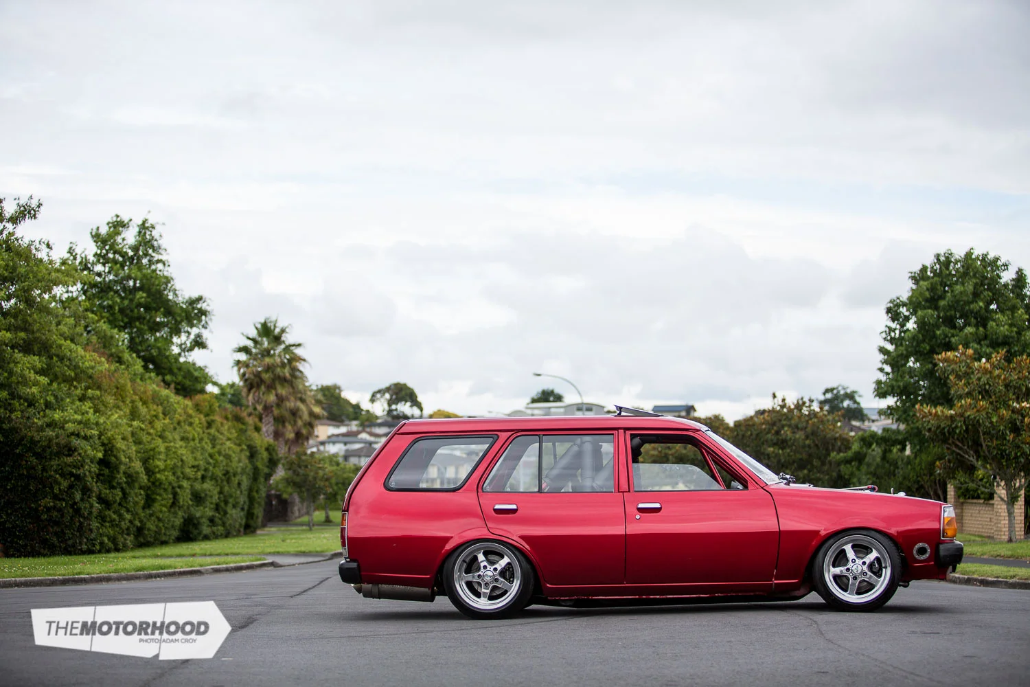 A Kiwi classic: a tyre-frying 13B turbo 323! — The Motorhood