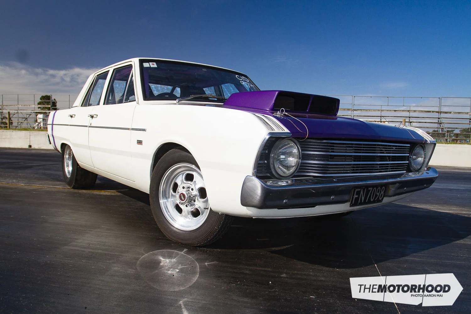 Miss Mopar: 10-second VF Valiant Streeter | NZV8