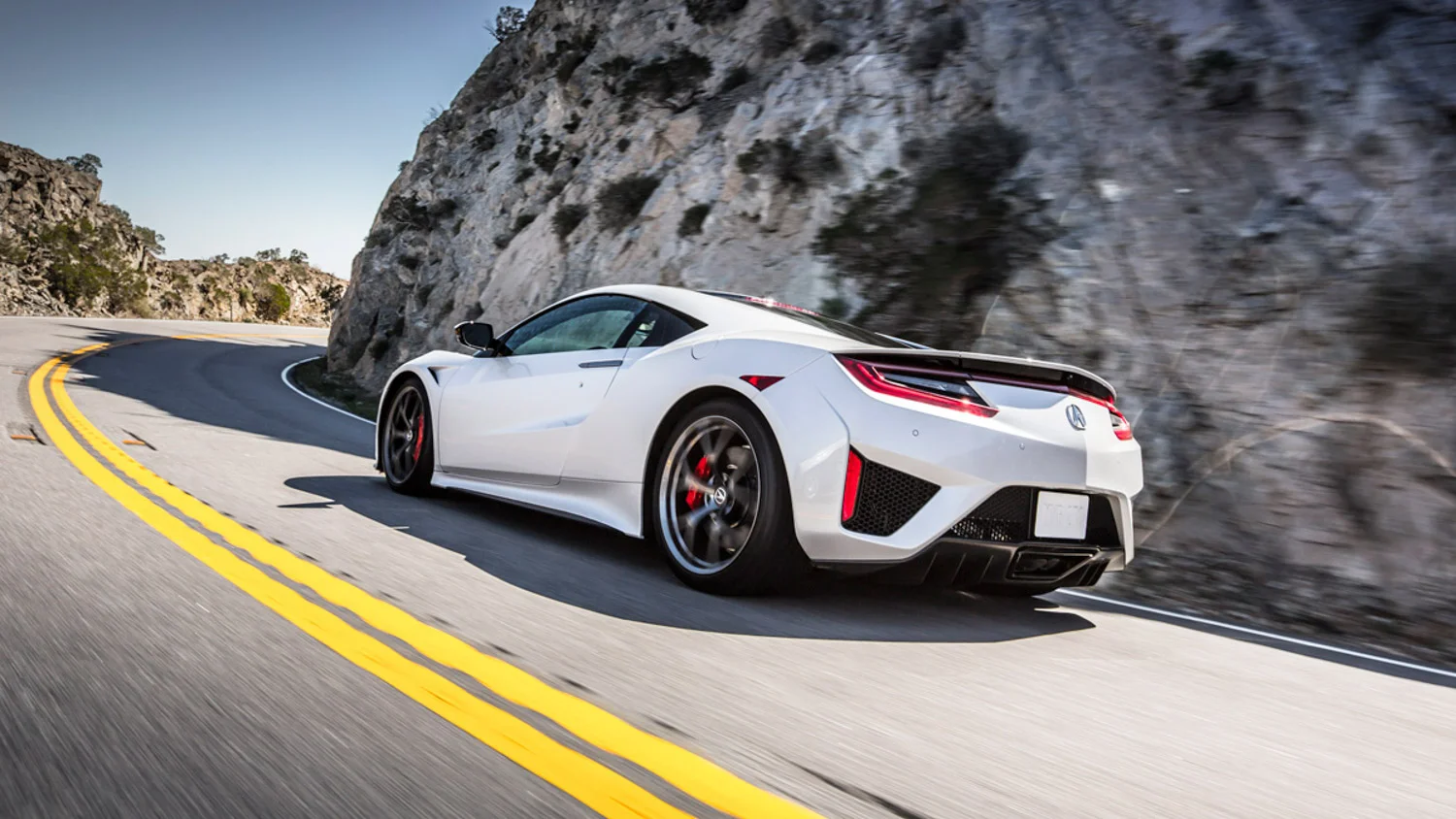 2017_Acura_NSX_024_new.jpg