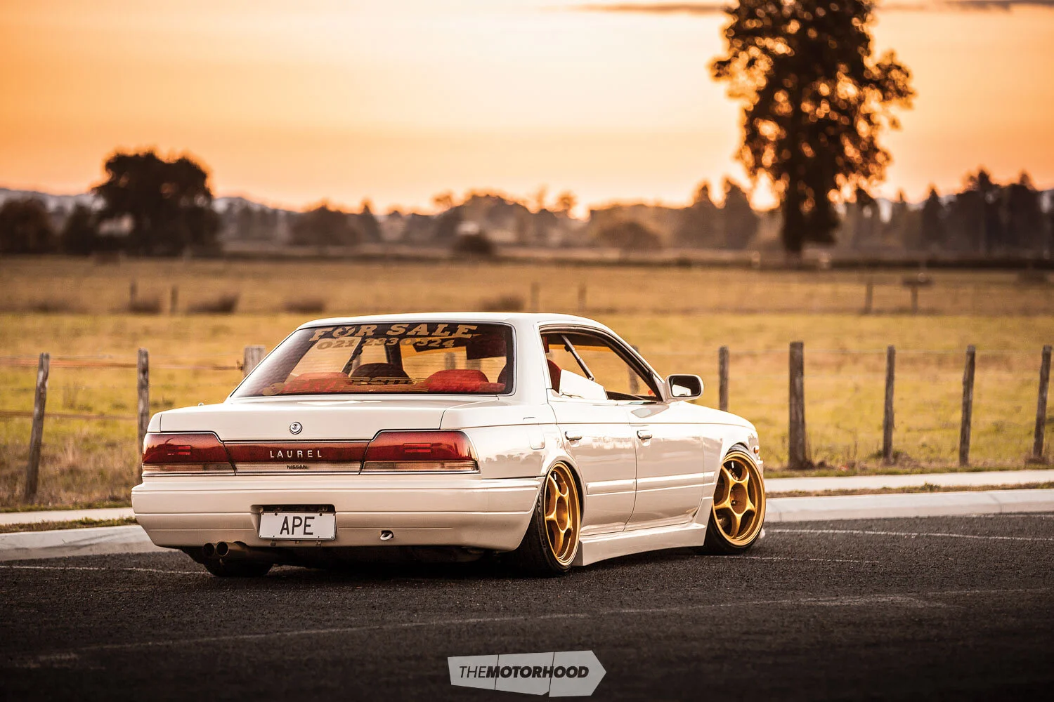 Nissan laurel c 33