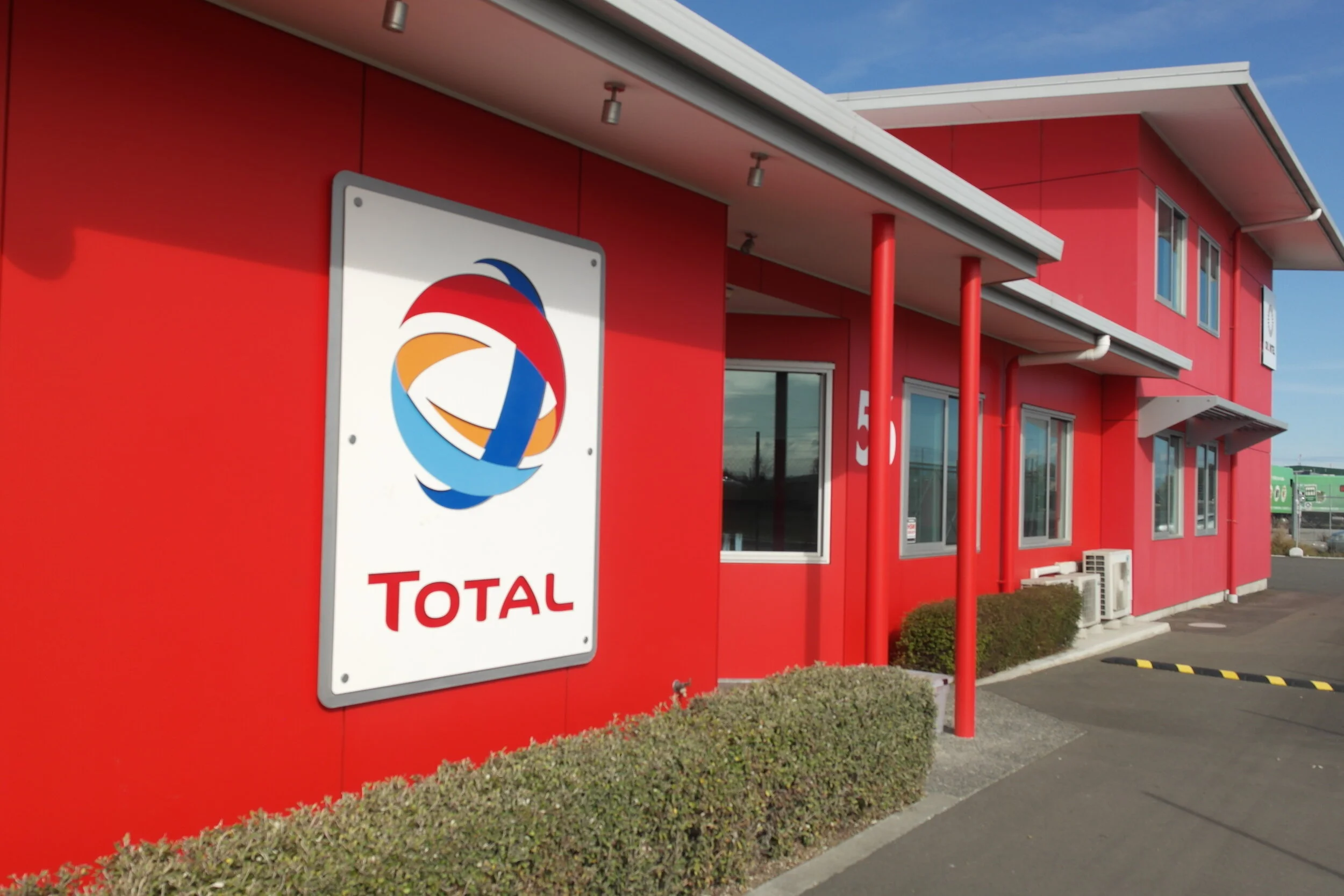 Oil Intel takes over Elf Lubricants