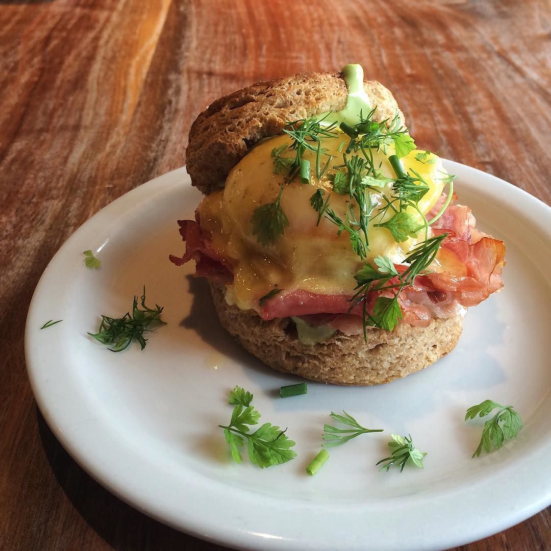 Southern biscuits may seem like an if-it-ain’t-broke-don’t-fix-it breakfast staple—until you taste what Jonathan Burch has come up with at The Alabama Biscuit Company (@alabamabiscuit) in Birmingham. The star of the show here isn’t a hockey puck packed wi