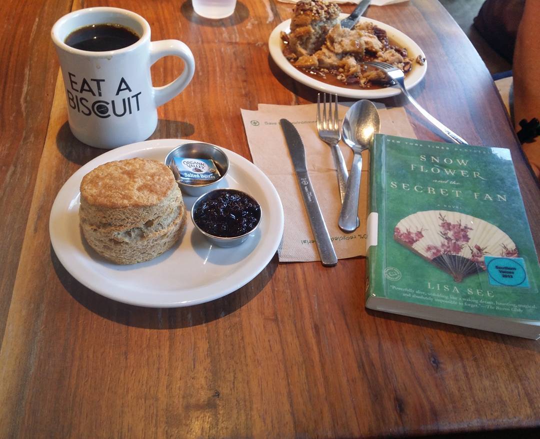 #bookclub #maybook #snowflowerandthesecretfan #lisasee #alabamabiscuit #bookstagram #biscuits #coffee