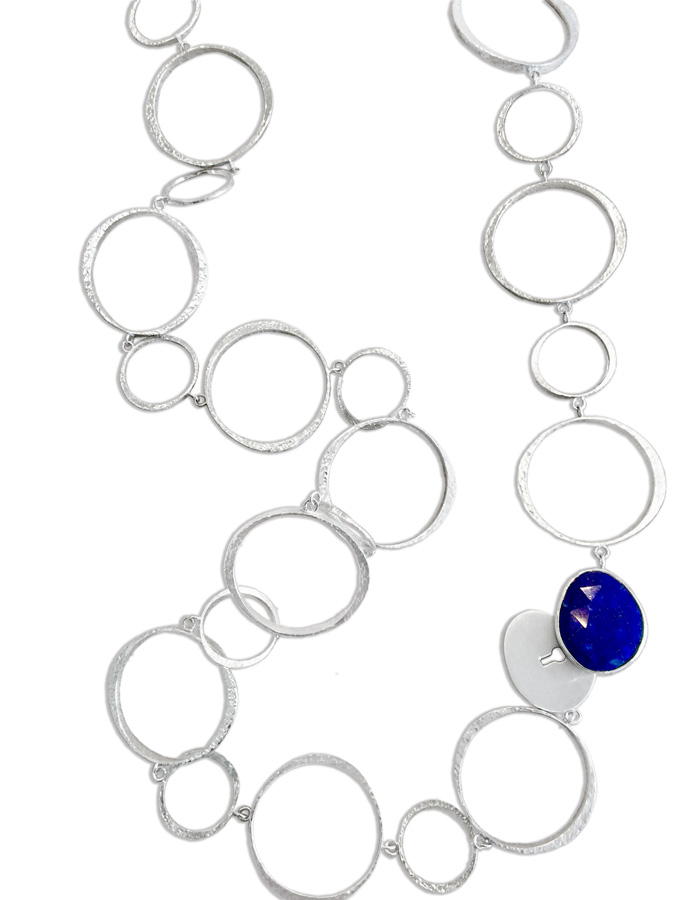 Rotating Circlet Necklace