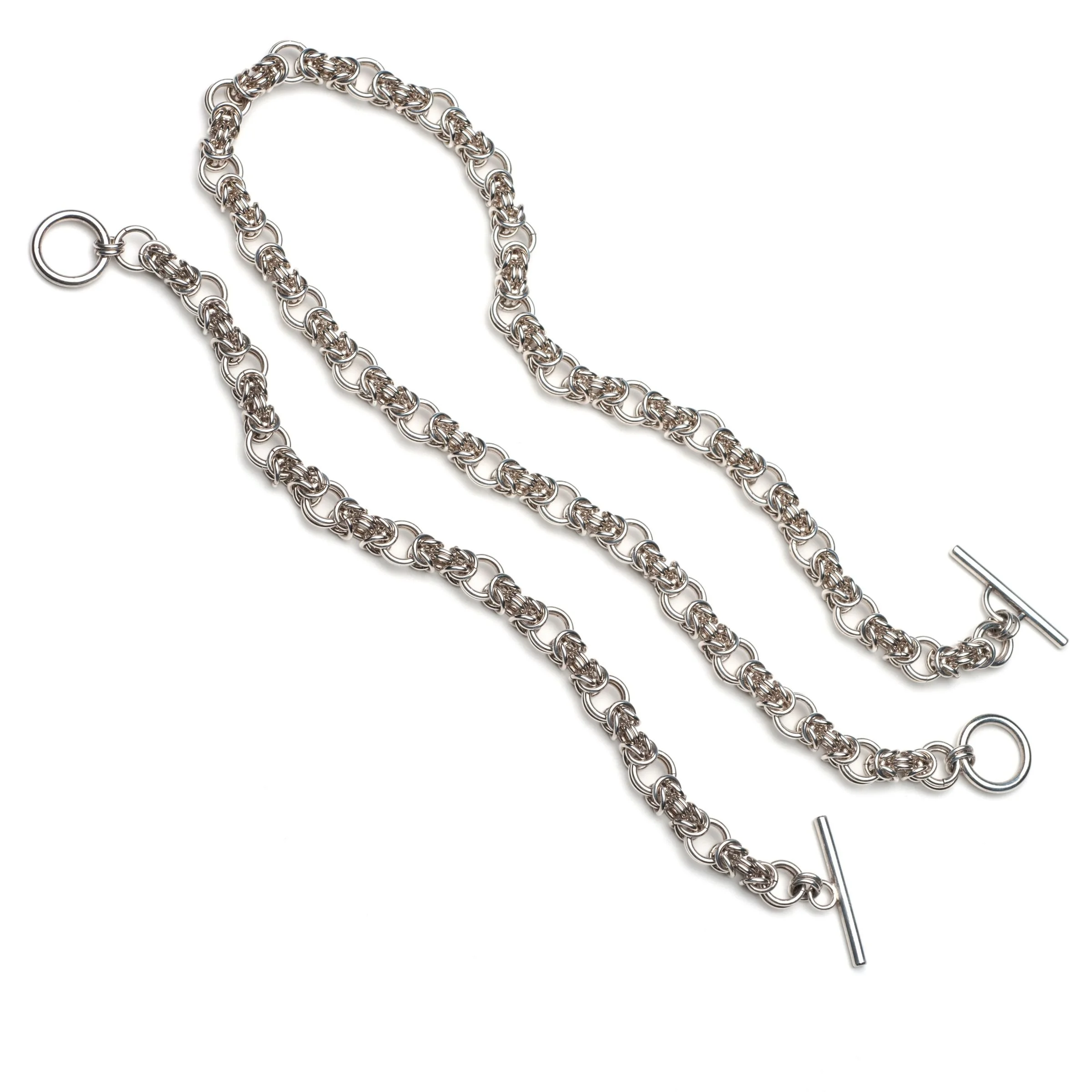 toggle clasp available in gold jewelry. Sequential Byzantine set style completes any outfit