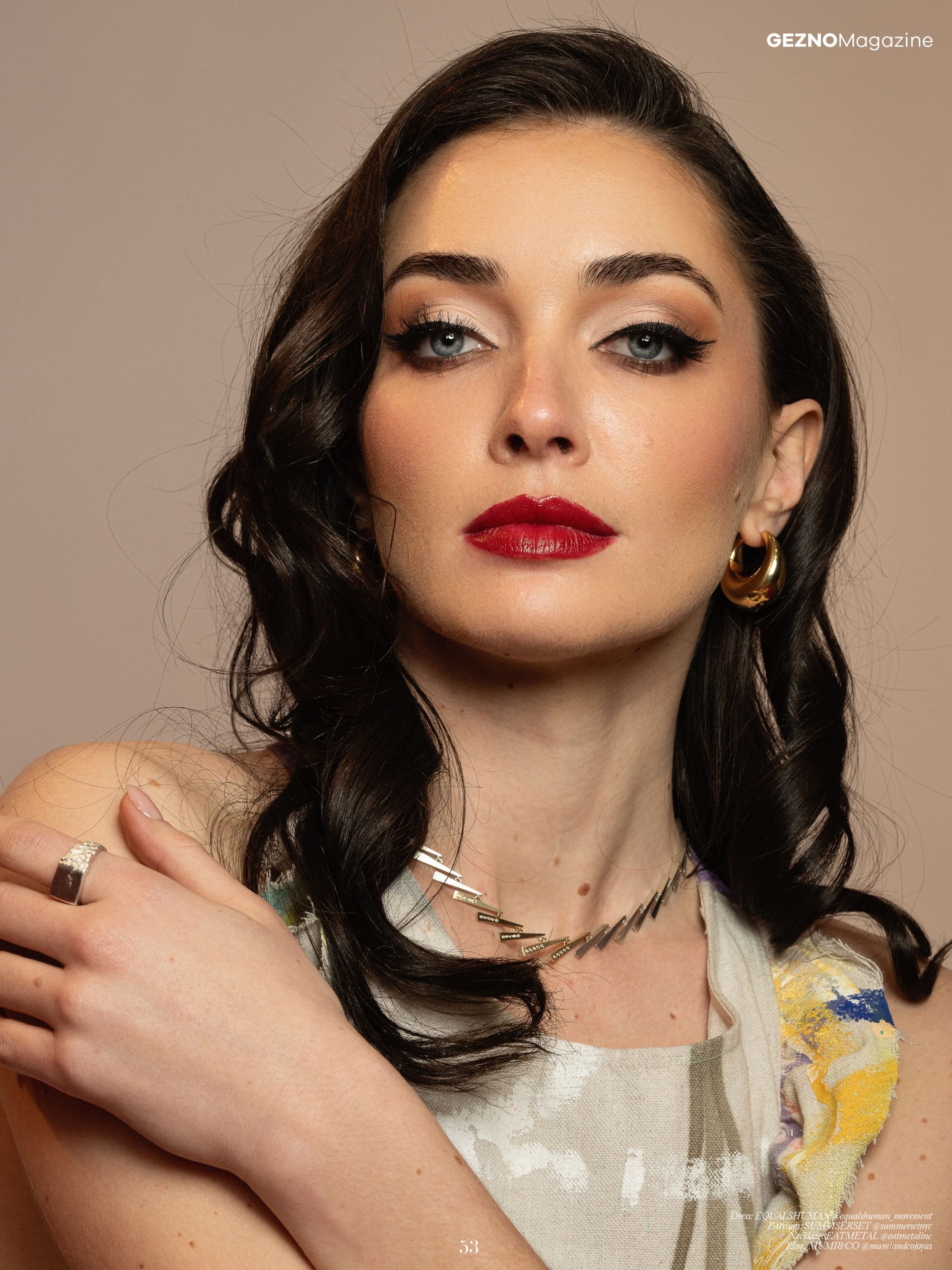 Genzo model wears EatMetal Fine Art Jewelry Walking Fern Necklace 18k Gold, Sterling Silver and Champagne Diamonds