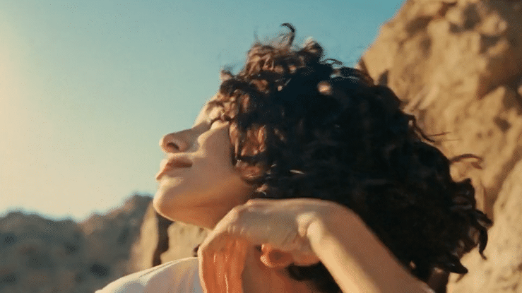 TOWERS - HUNDRED WATERS-high.gif