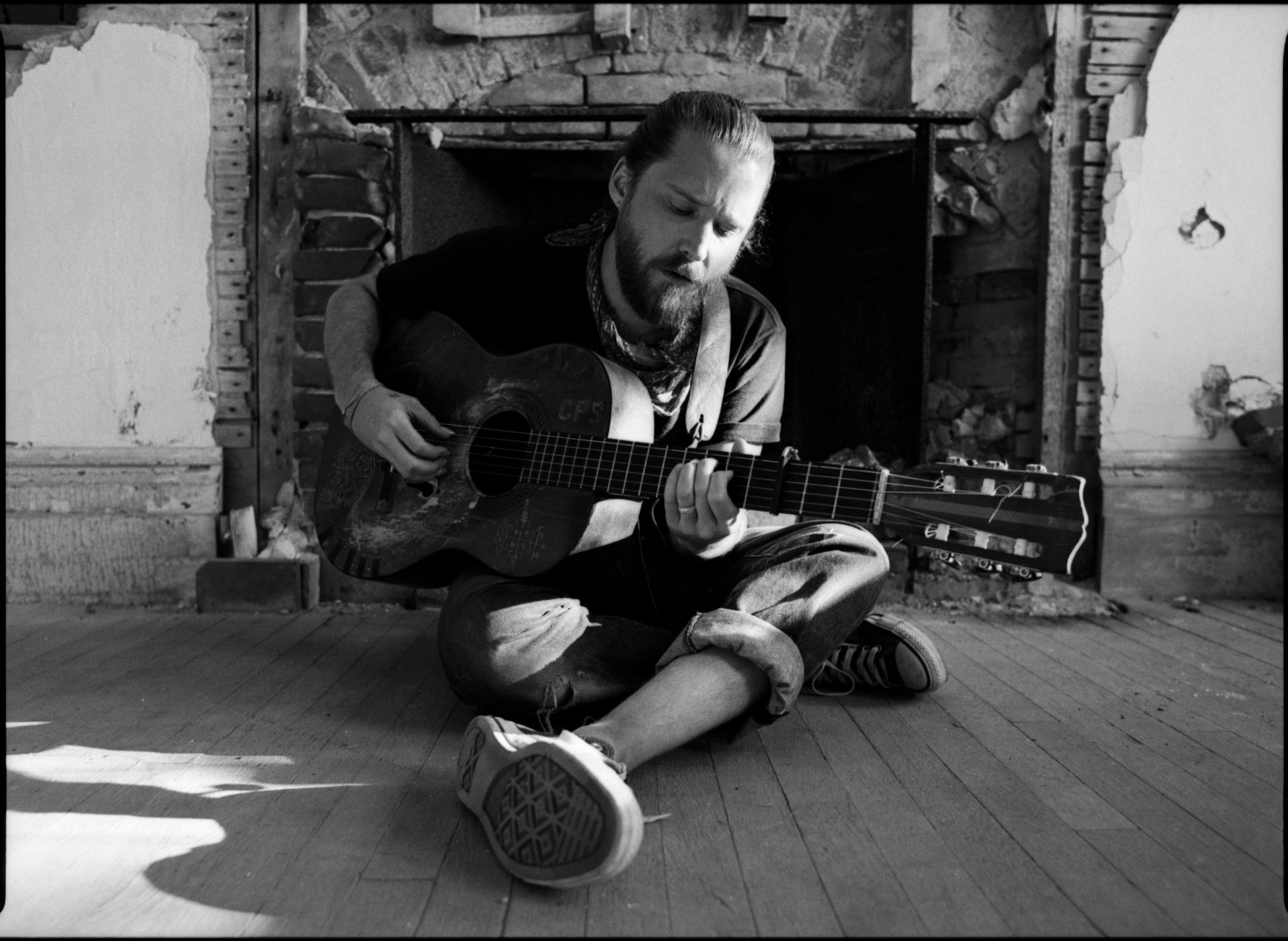 Christopher Paul Stelling inside Fort Adams at Newport Folk Fest