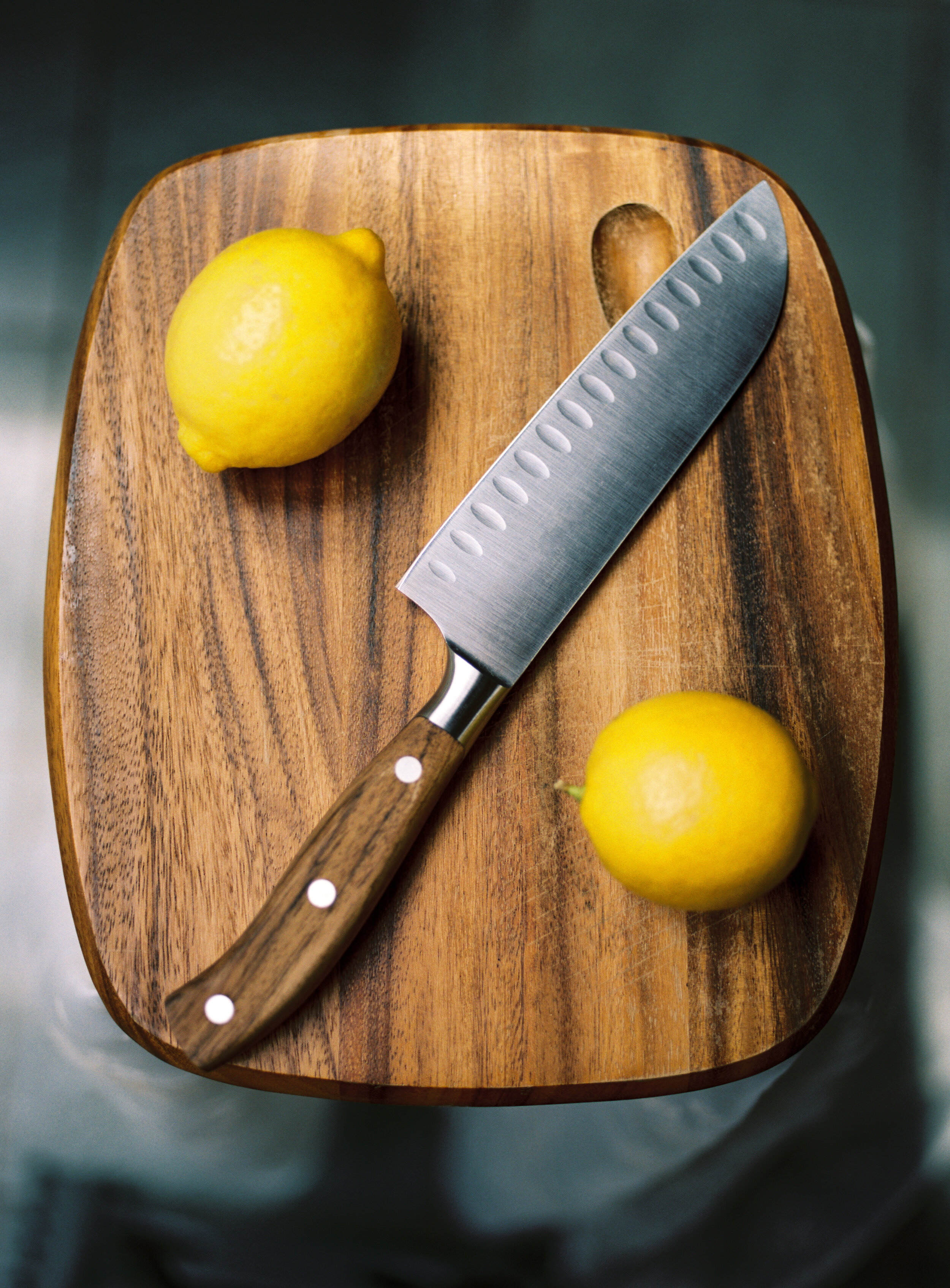 LemonsKnife.jpg