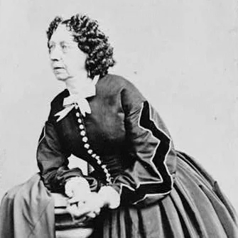 #GoodRead | 5 Best-Selling Female Writers You May Not Have Heard Of