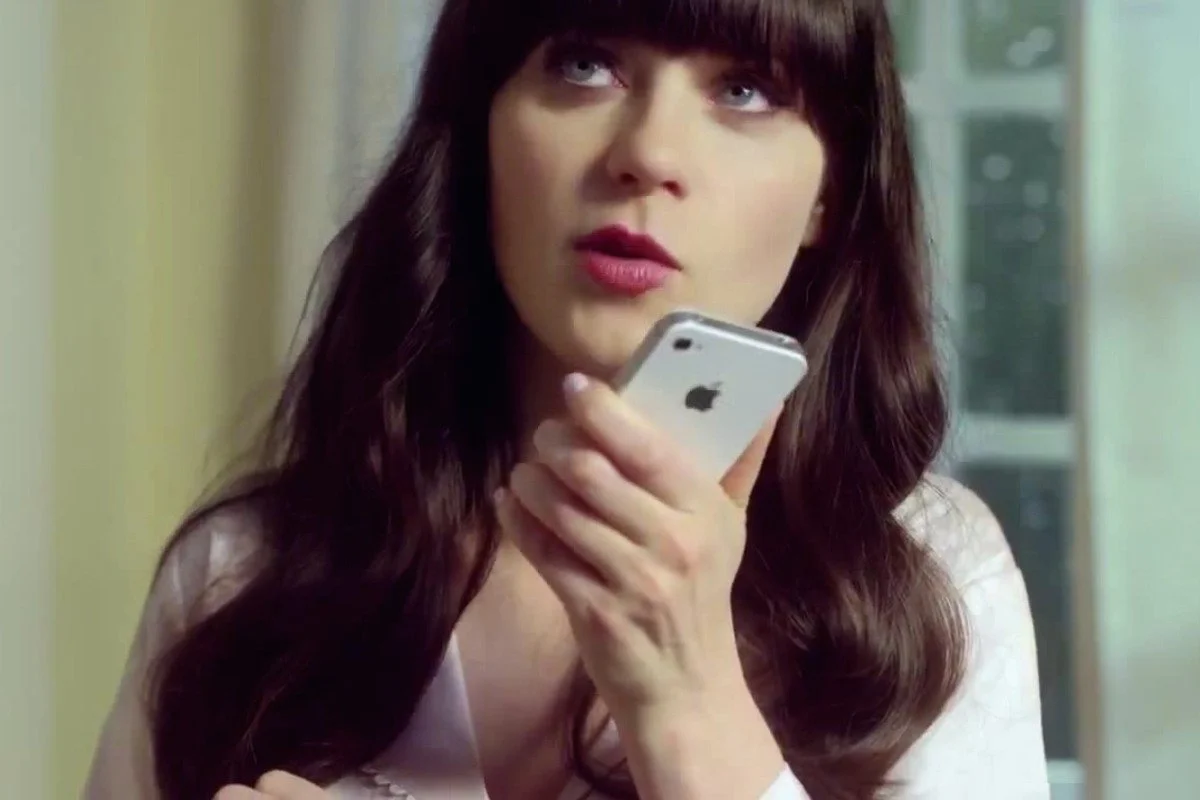 #GoodRead | Stop Giving Digital Assistants Female Voices