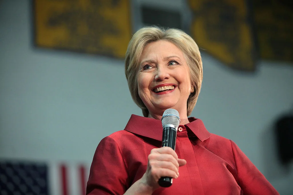 #GoodRead | Why Hillary Clinton Gets Interrupted More than Donald Trump