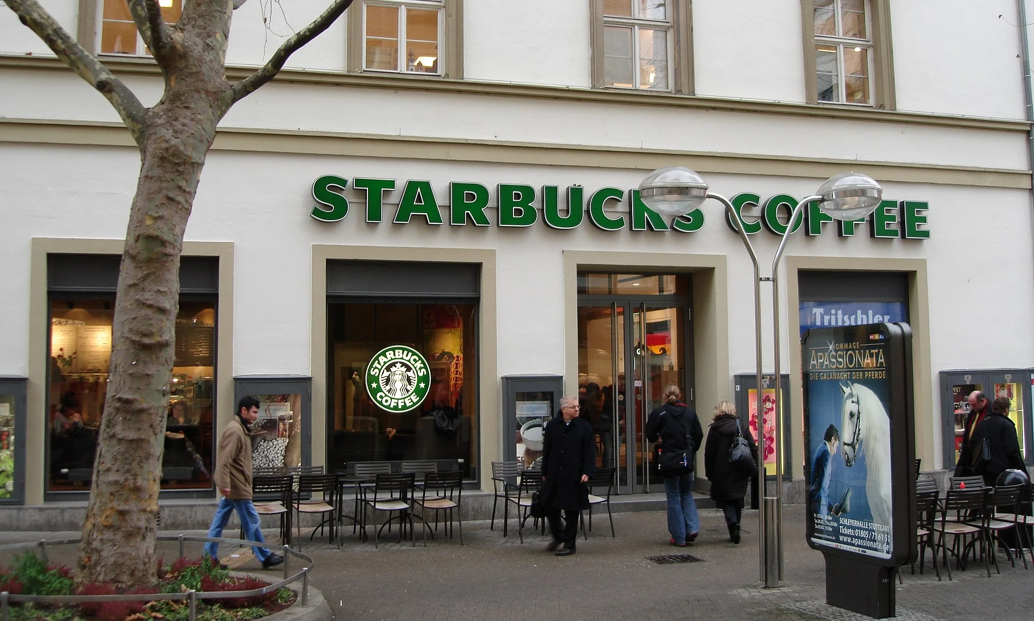 #GAReads | Rosalind Brewer Is Brewing Up History As The First Woman And First Black COO Of Starbucks