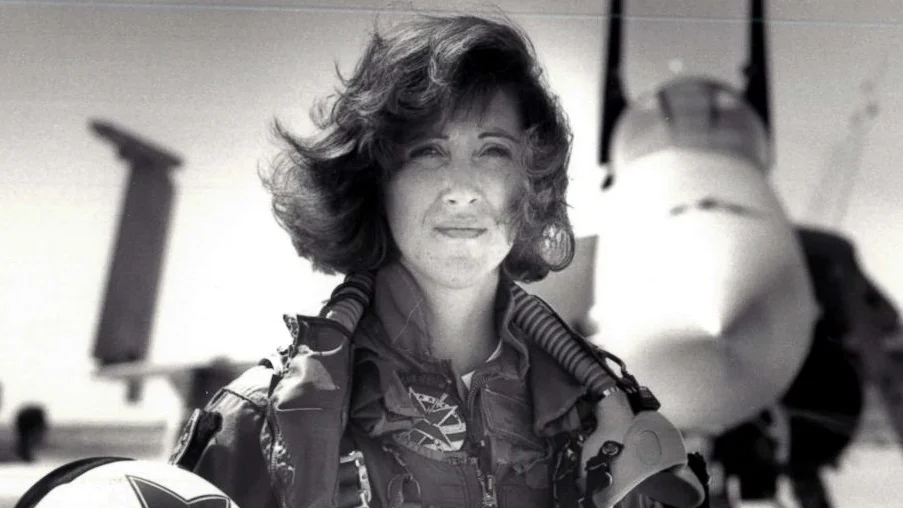 Avenger of the Week | Tammie Jo Shults, Southwest Pilot