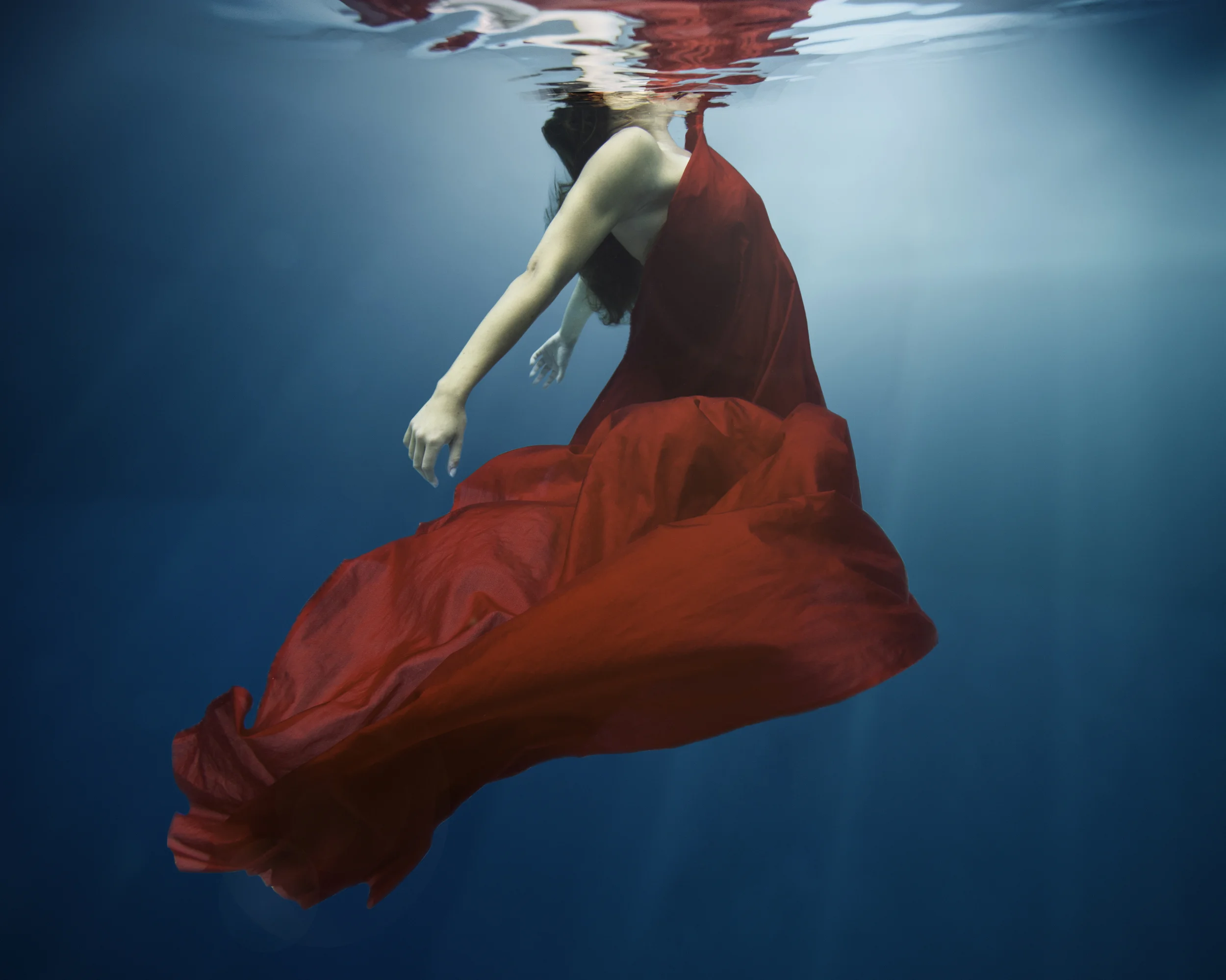 SAMIE_RED DRESS_RUX_WEB.jpg