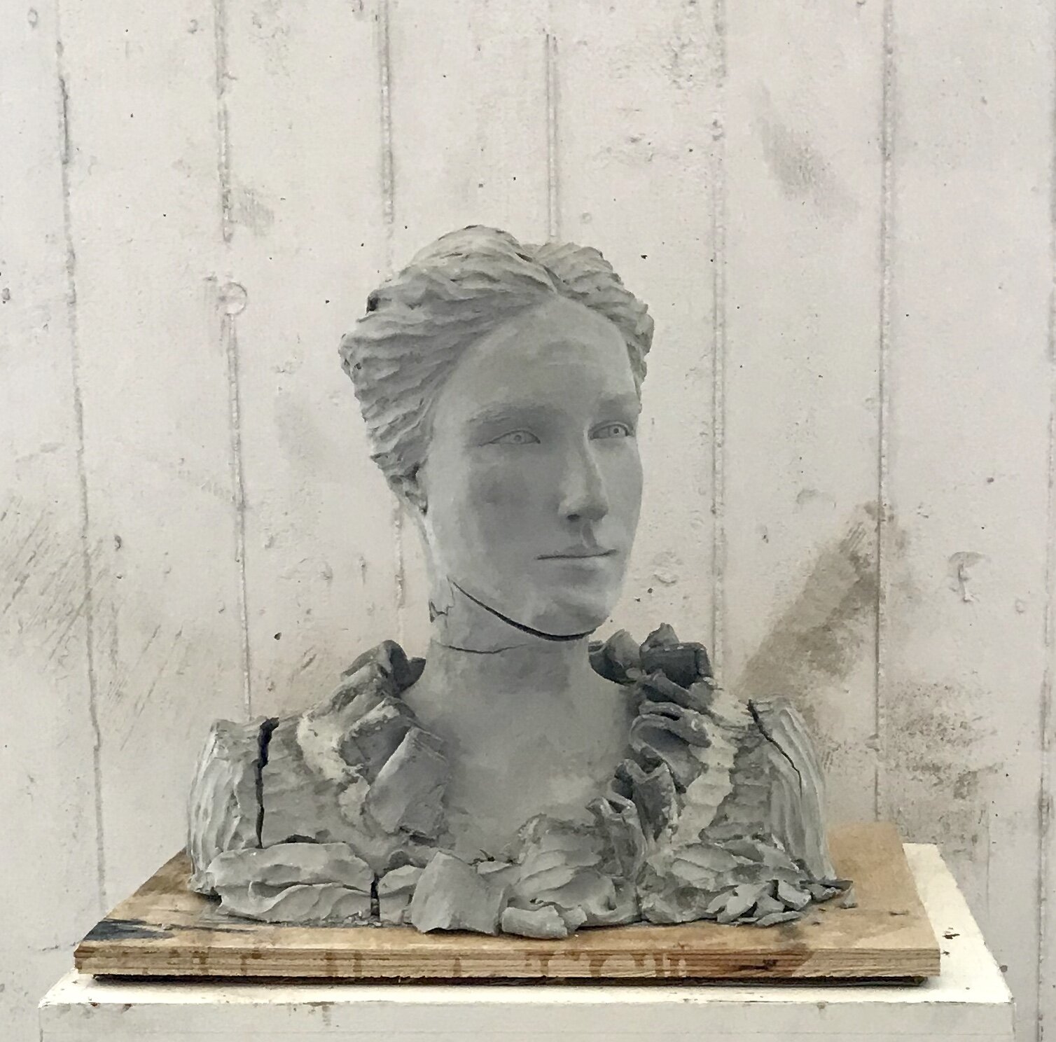  Mother Mold (Victoria Woodhull)  clay negative mold, 2019  [Detail of installation included in “Kara Walker presents: The Colossus of Rutgers”, Brooklyn Army Terminal, 2019] 