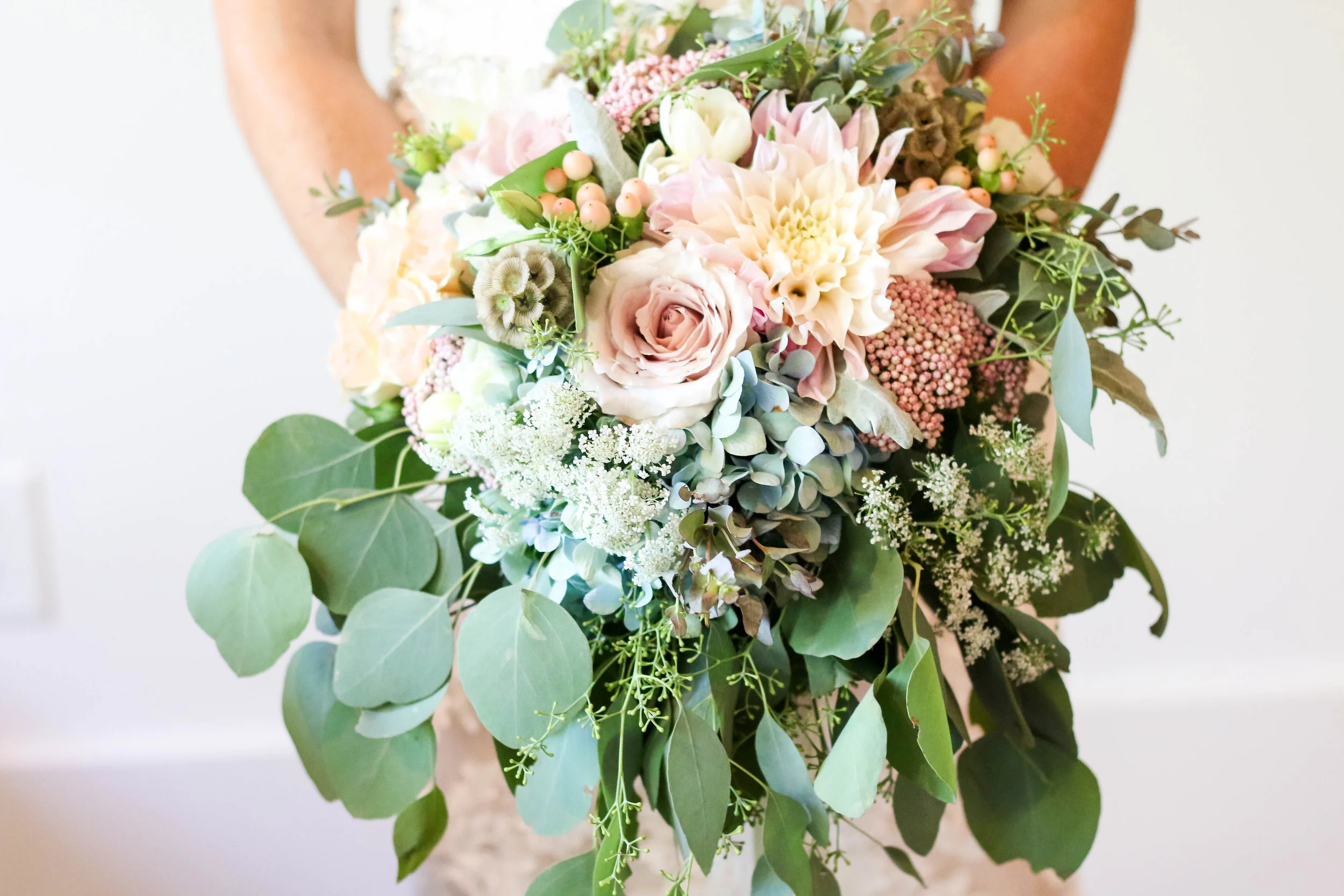 Me Not Flower Shop and Designs