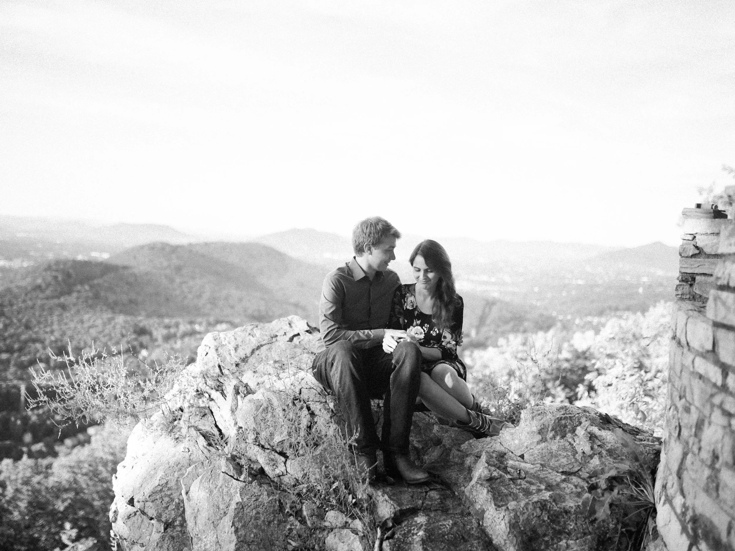 [Jeremy &amp; Caitlin // Roanoke Engagement] 