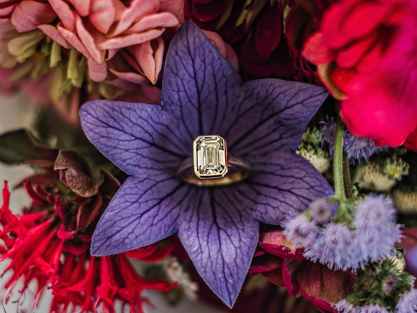 &hellip;.the absolute second I saw this floral I knew it&rsquo;s purpose 🫡🌸💜