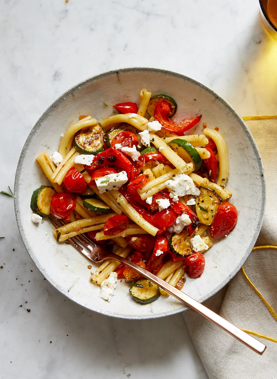 WW_JF18_Cover_EAT_QB_Pasta_Rosemary_Vegetable_Feta_3818.jpg
