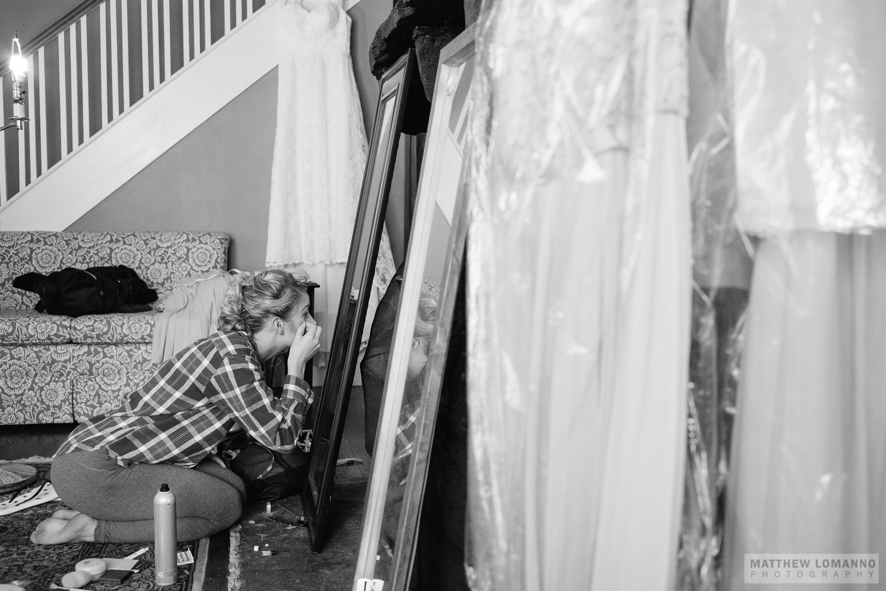 Megan&Rob_wedding_prep_by_Lomanno_0025_web.jpg