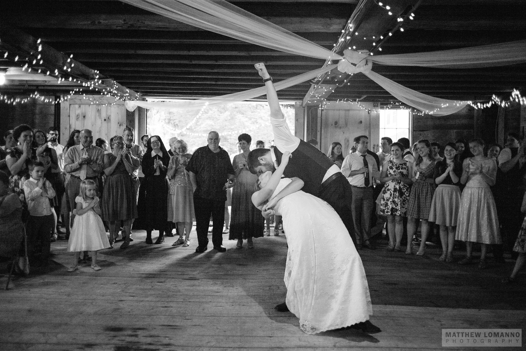 Megan&Rob_wedding_reception_by_Lomanno_0094_web.jpg