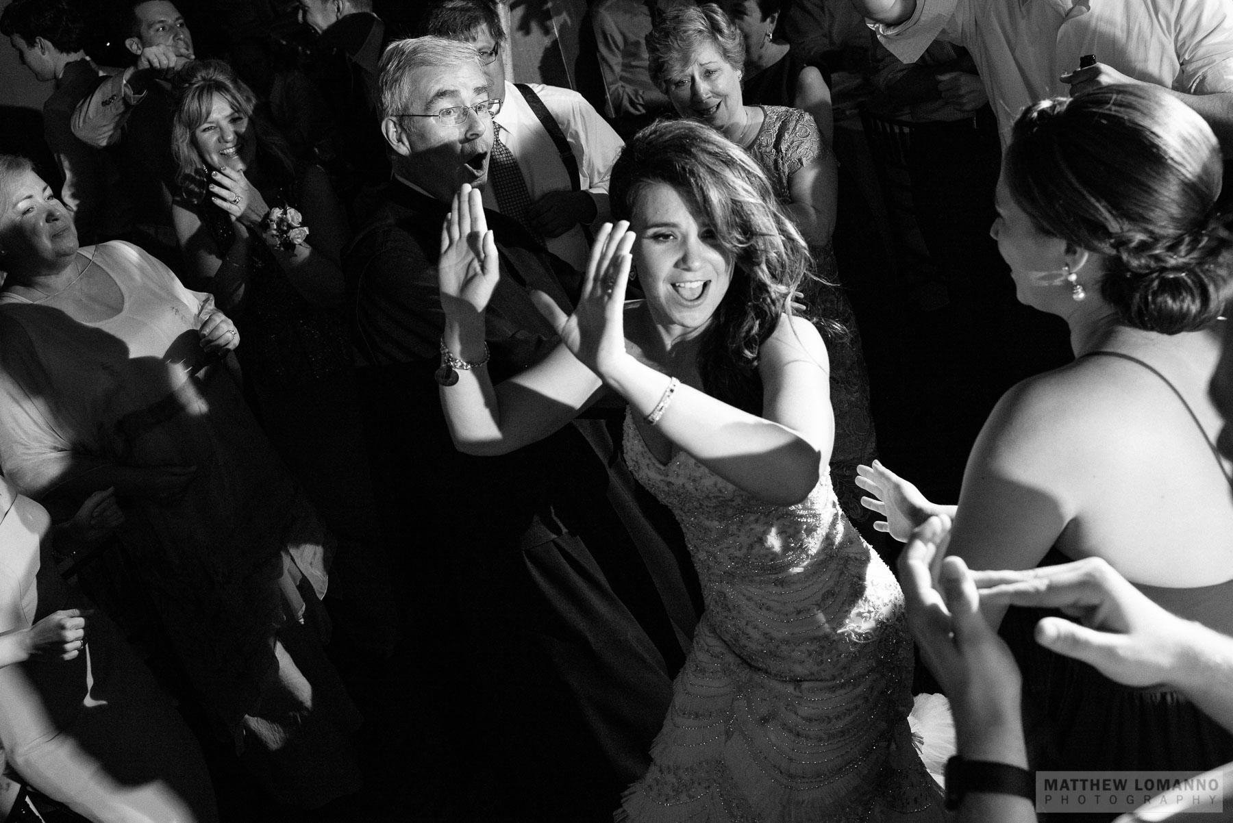 Ashley&Mark_reception_by_Lomanno_0074_web.jpg