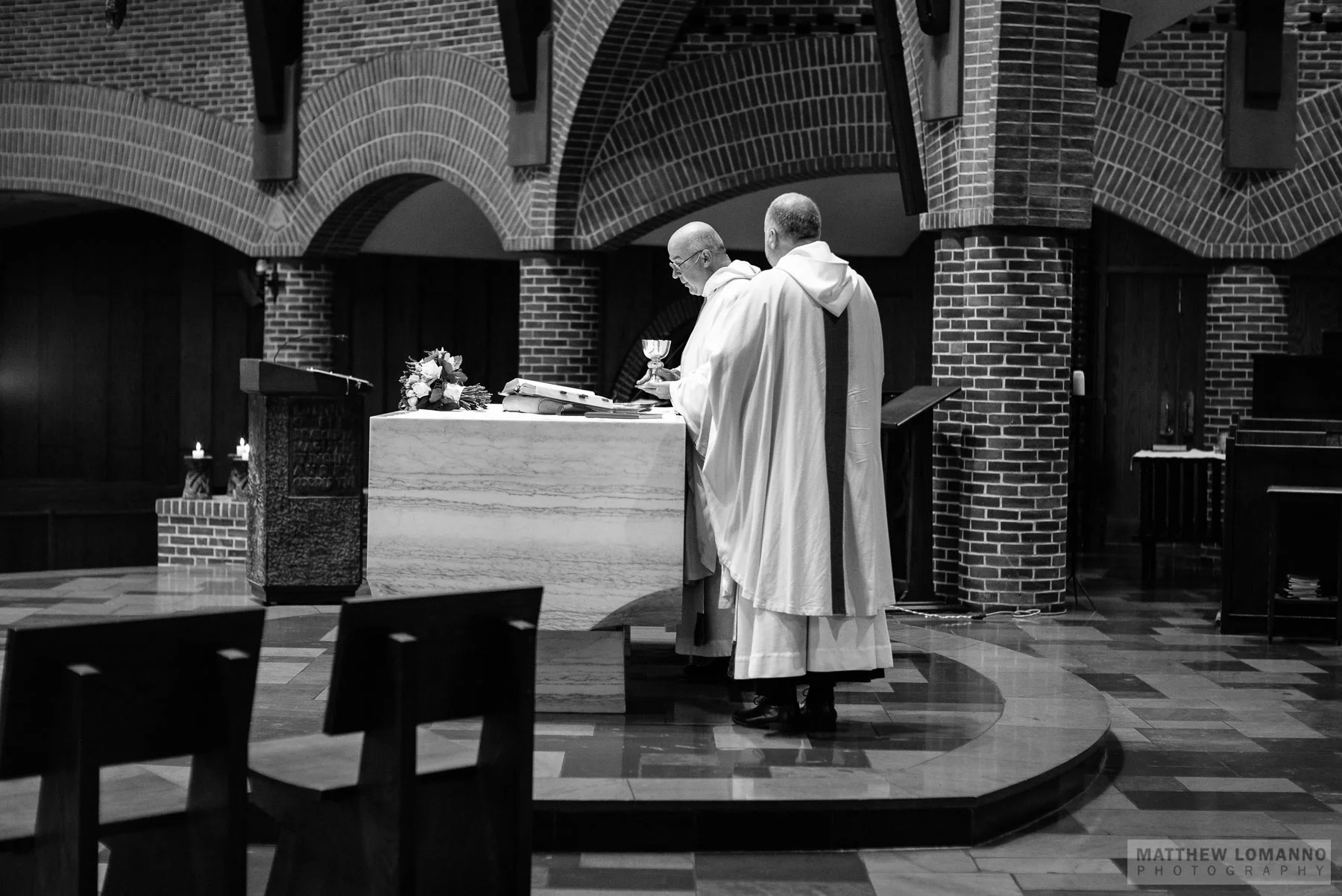 Madeline&Gerin_ceremony_by_Lomanno_0033_web.jpg