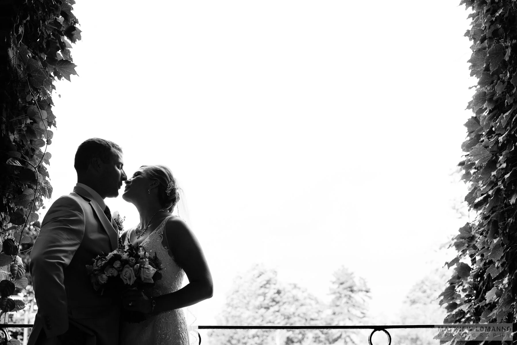 Madeline&Gerin_portraits_by_Lomanno_0008_web.jpg