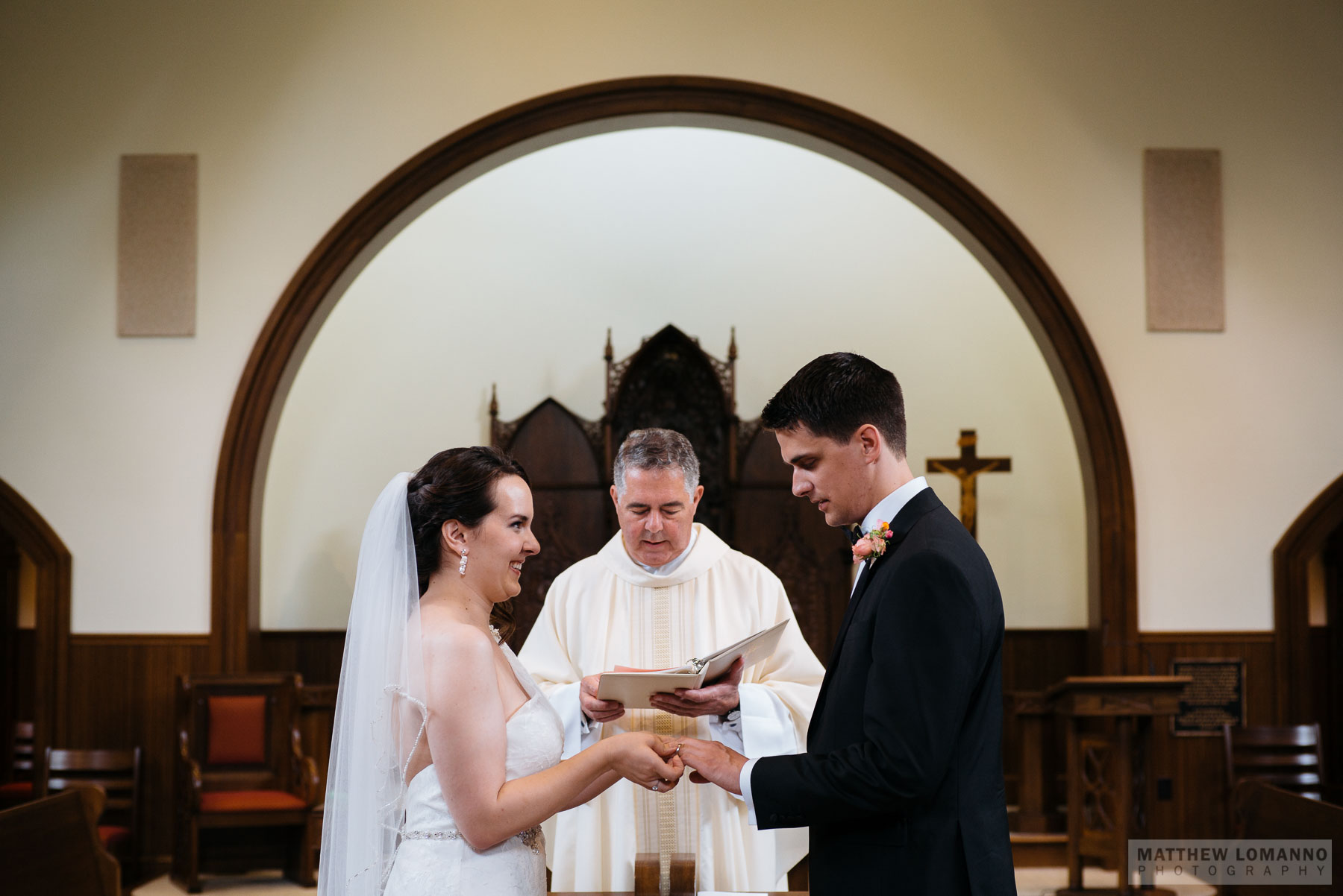 Kathryn&Sam_ceremony_by_Lomanno_0029_web.jpg