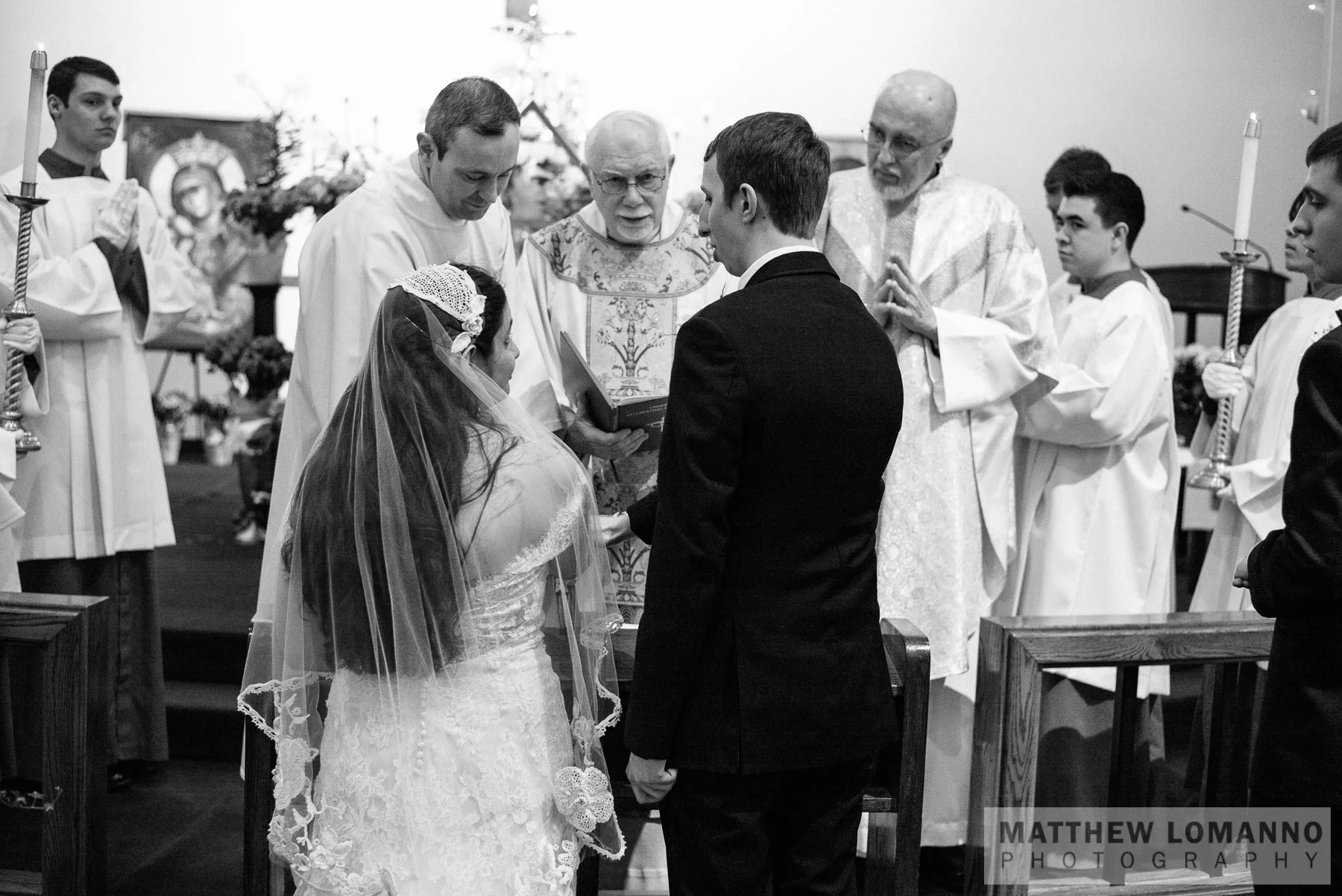 Sophia&Andrew_ceremony_by_Lomanno_0047_web.jpg