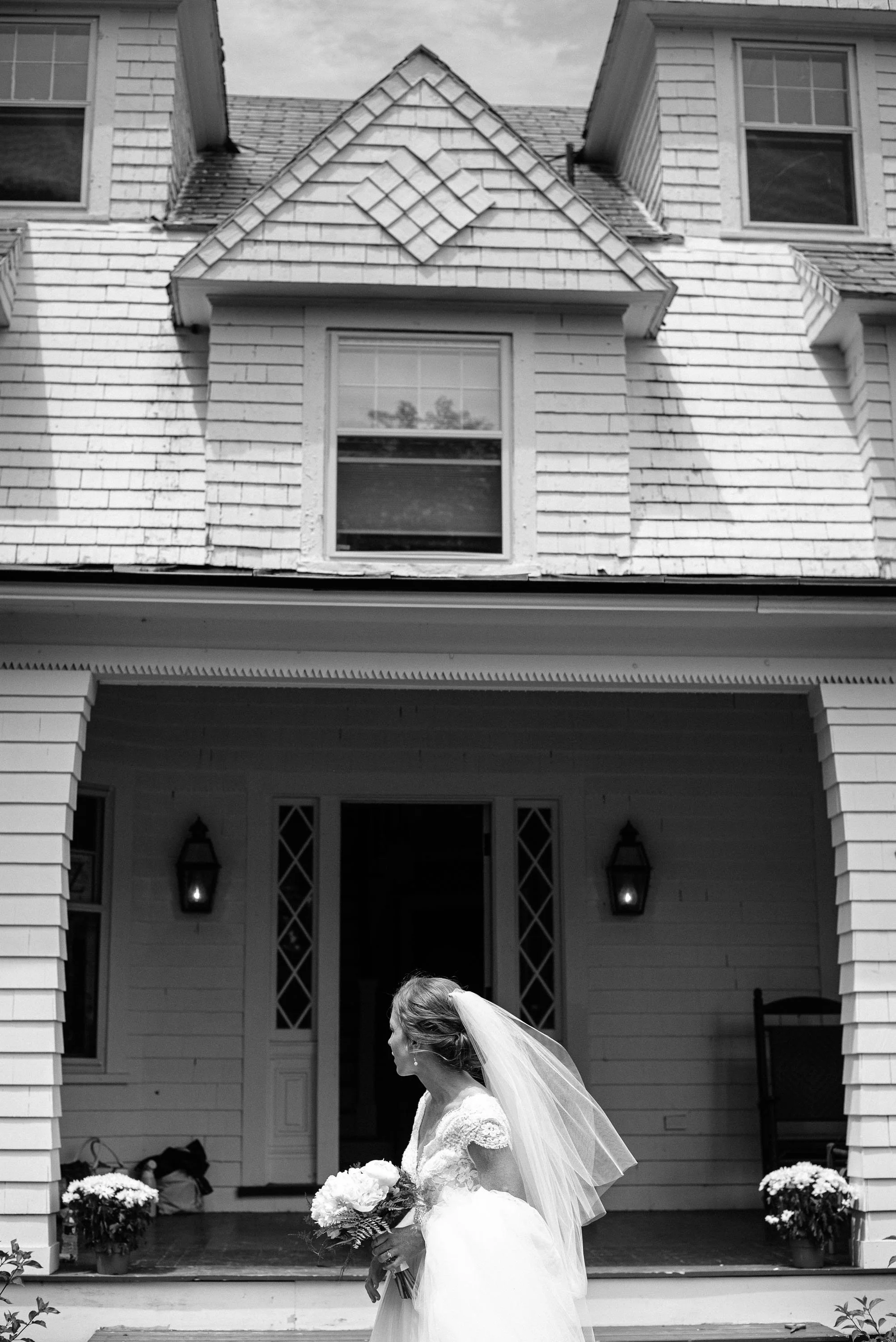 MaryAnn&Josh_prep_June2021_by_Lomanno_00041.jpg