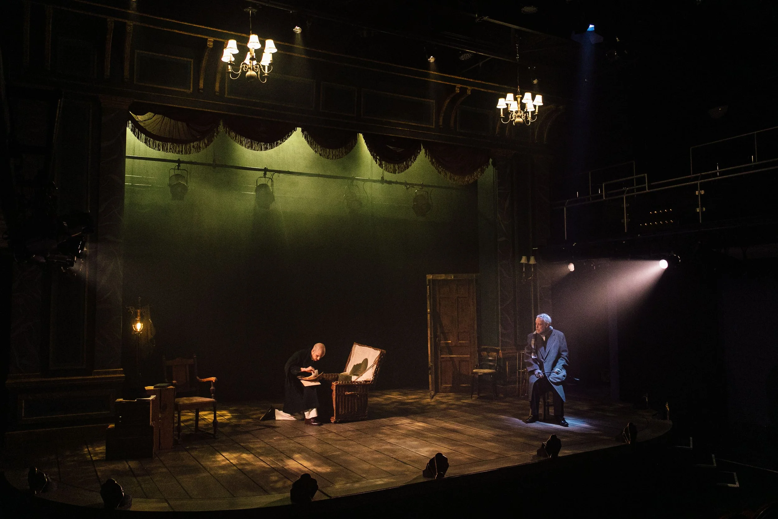 WomanInBlack_WinnipesaukeePlayhouse_Aug2025_by_Lomanno_0479.jpg