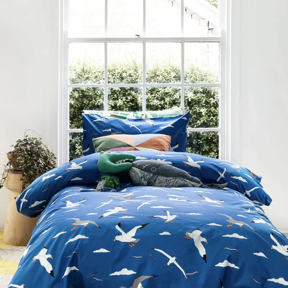 Roscher-Creative-Kip&Co-Textile-Print-Gulls-Bedding.jpg