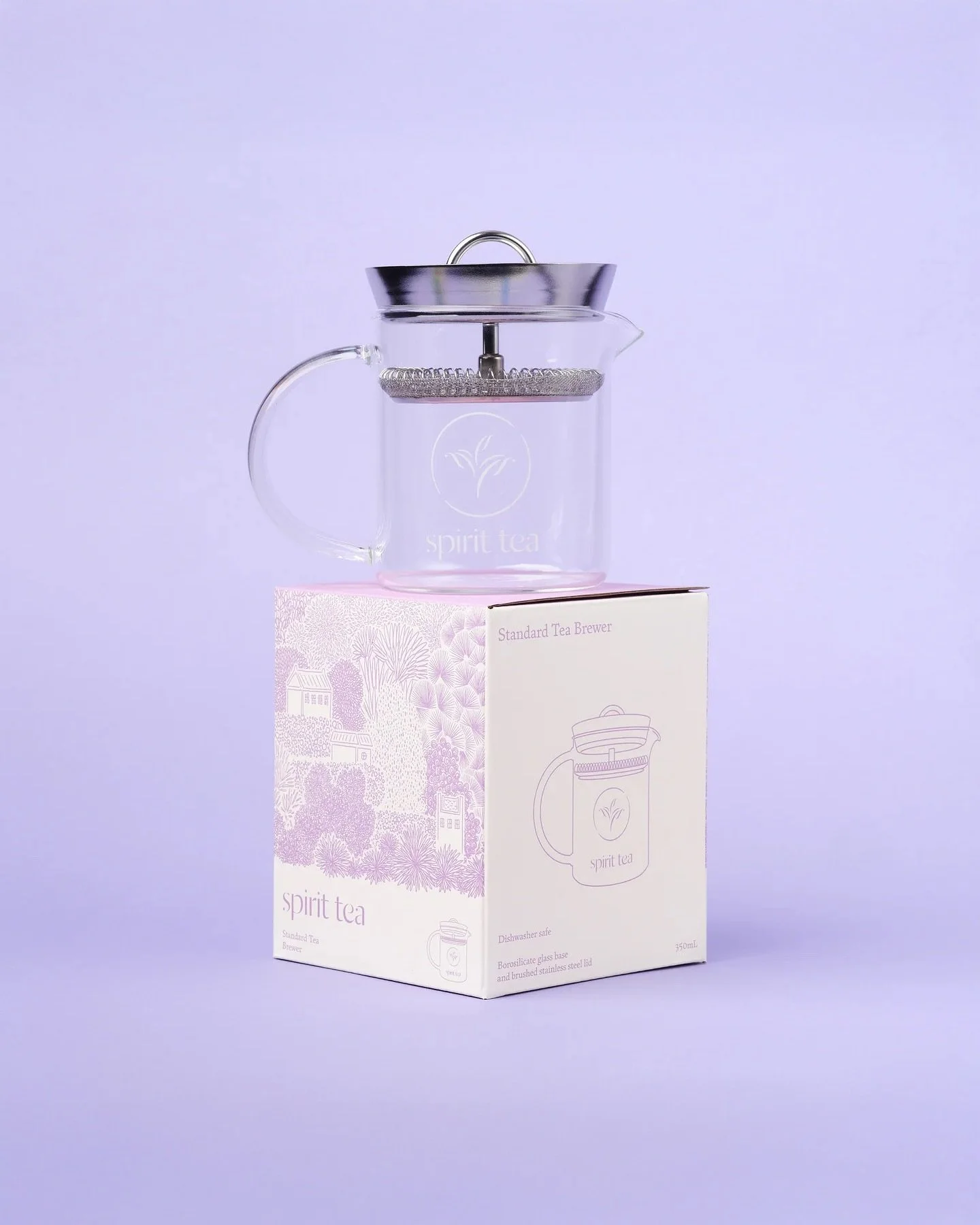 Happy 10th anniversary to @spirittea 🎉 Here&rsquo;s a collection of snap shots over Manual&rsquo;s 10 year relationship:
1. The Standard Brewer - a collab project, thousands and thousands are out there in the world!
2. Tea Maker N&deg;1, a modern ta