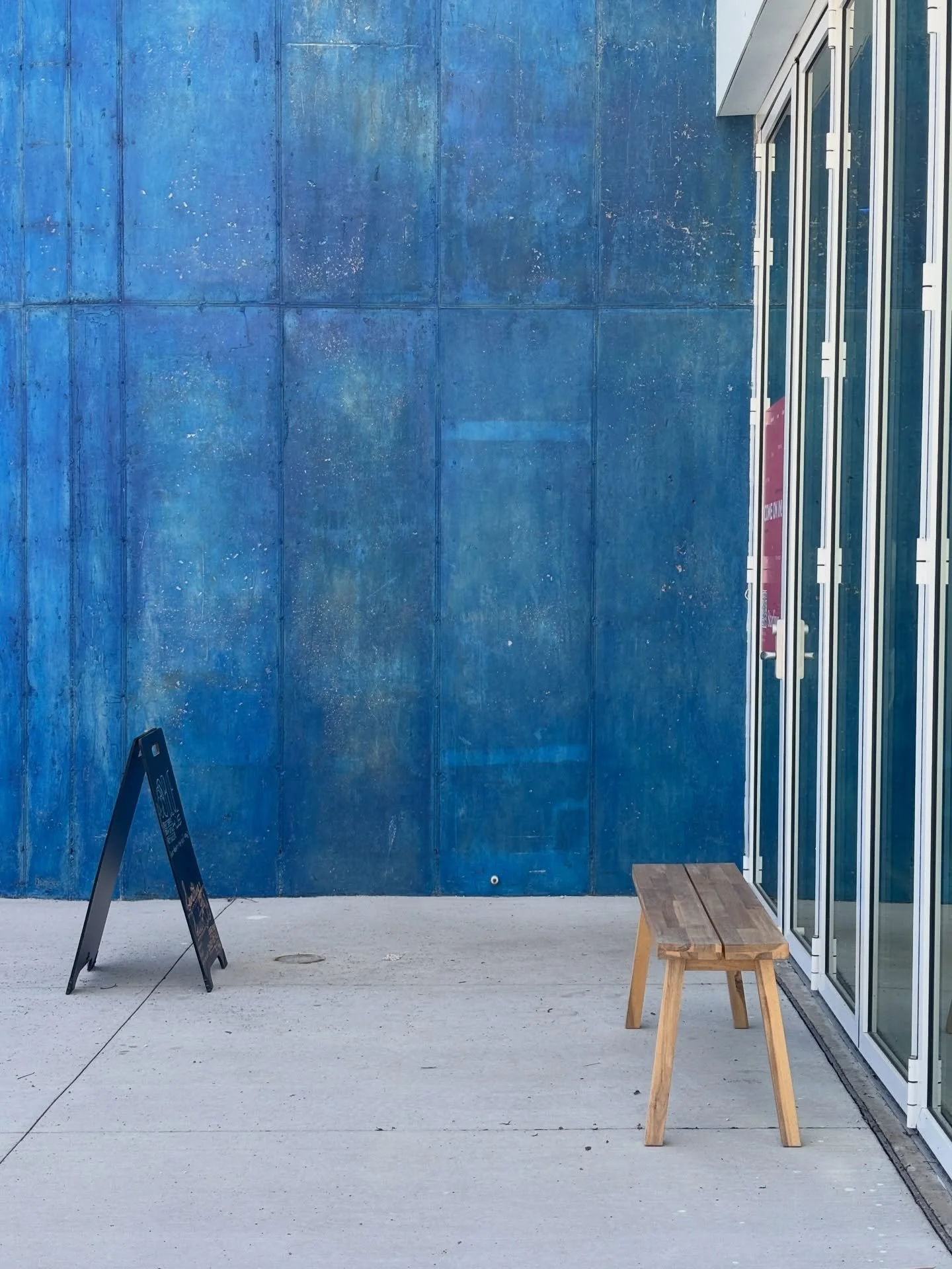 Exploring the exciting world of @drinkmondaycoffee at @starlingbyduo &mdash; when in Chicago&rsquo;s North Lawndale neighborhood, swing thru for brilliant coffee and much needed optimism for a better world. 🌹